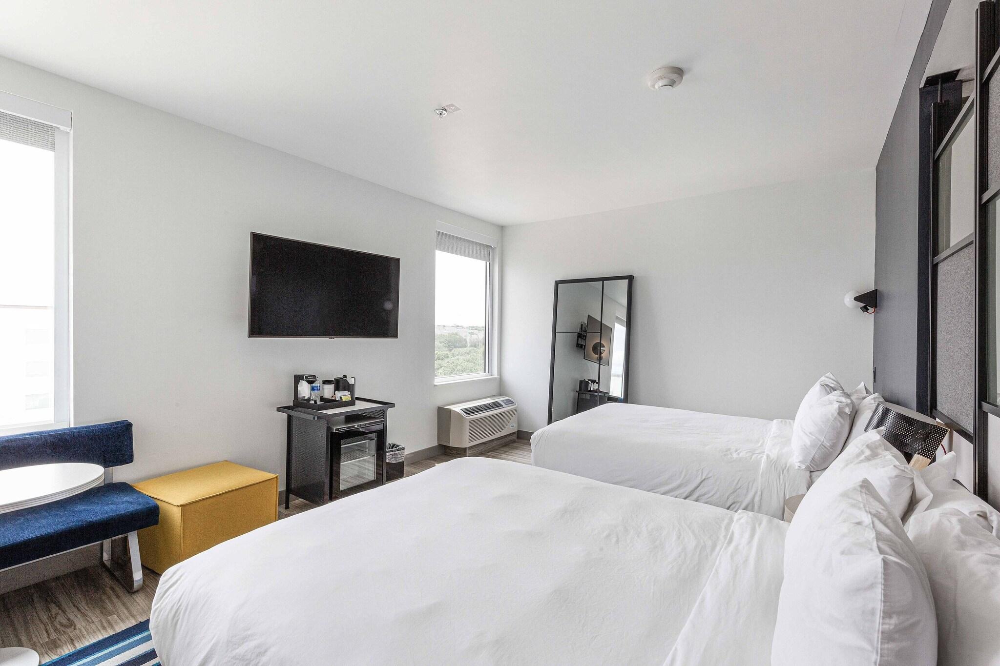 Double Two Queen Beds