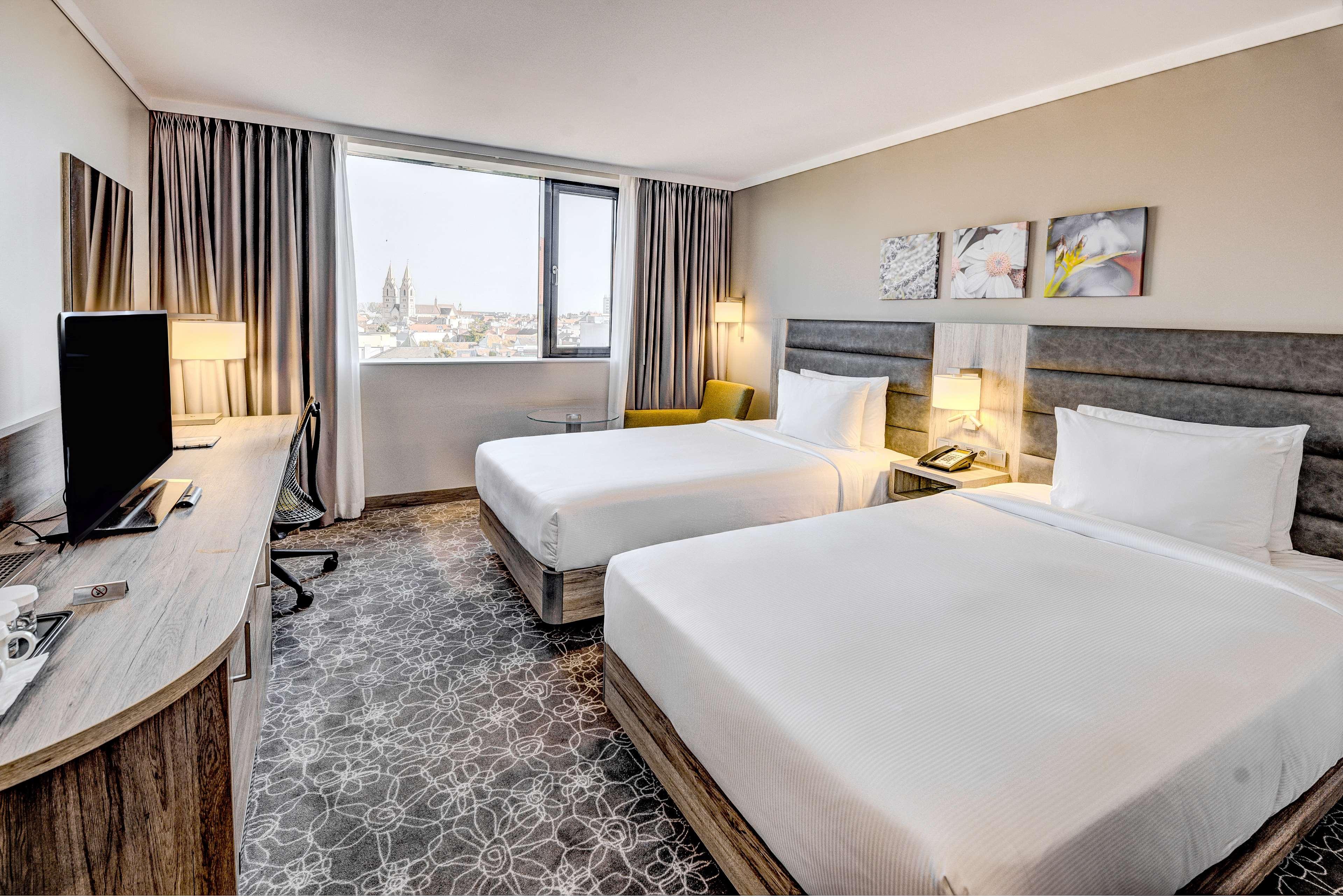 Twin Guest Room