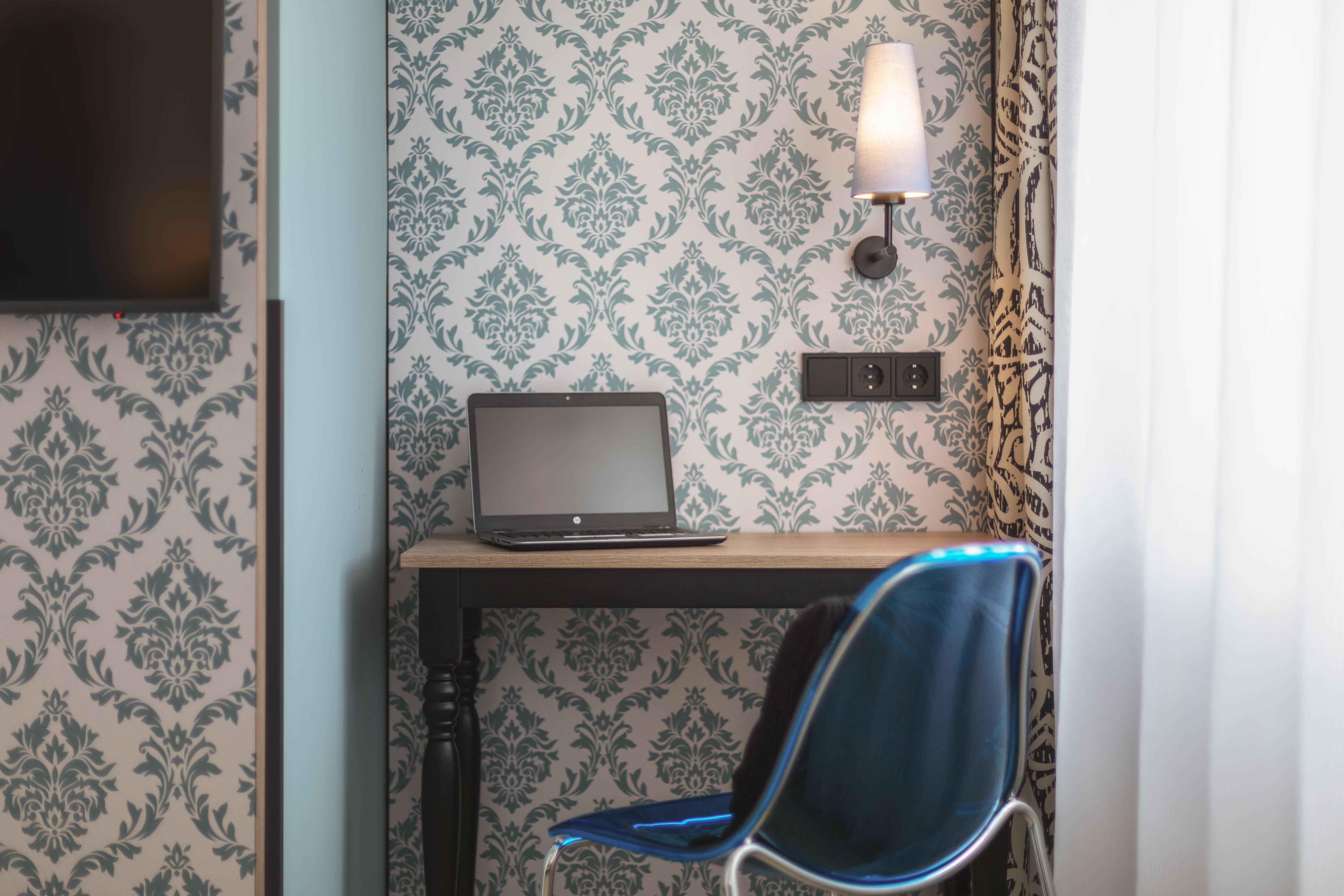 Double Queen Size Bed