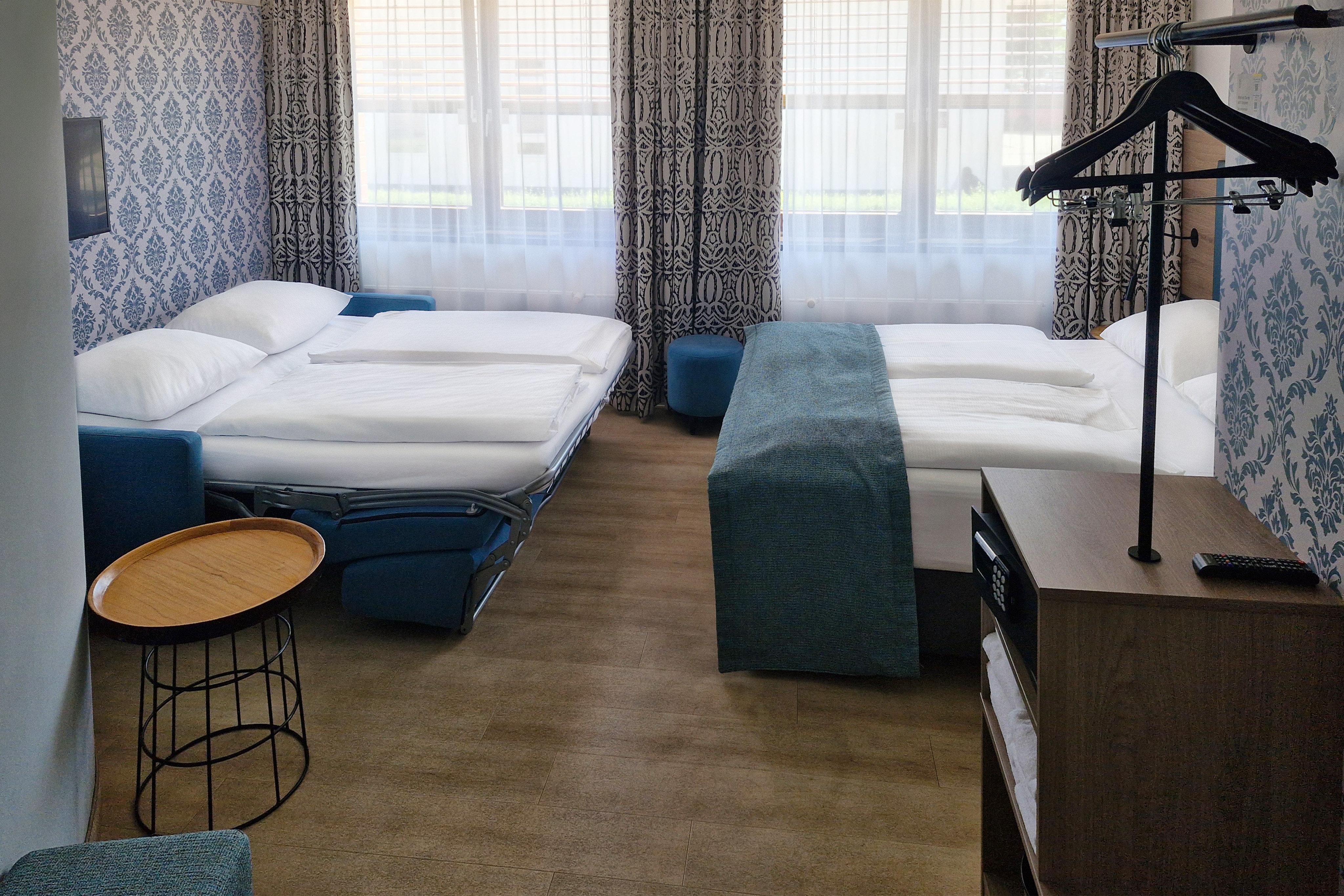 Double Premium Queen Bed