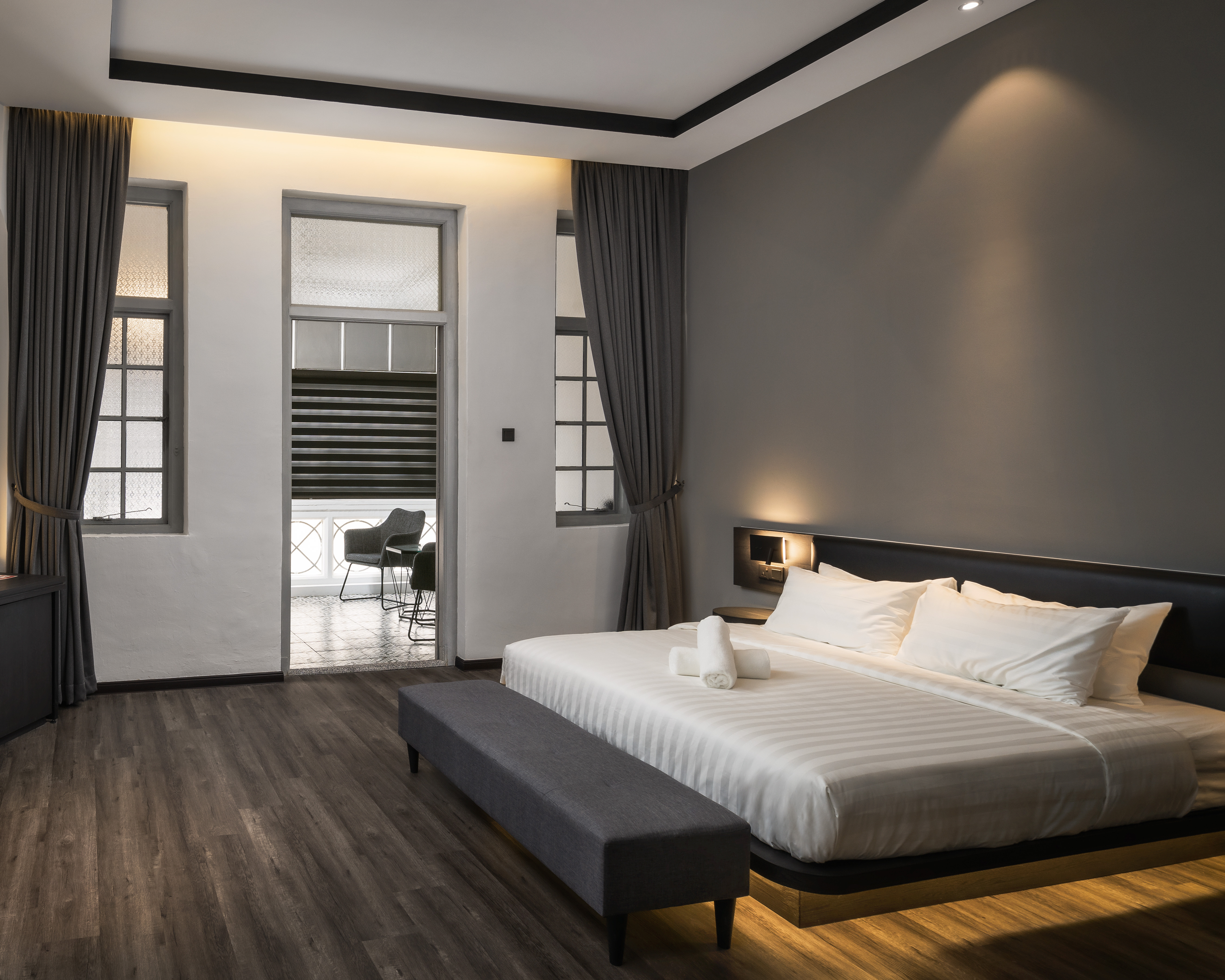 Double Deluxe King Bed