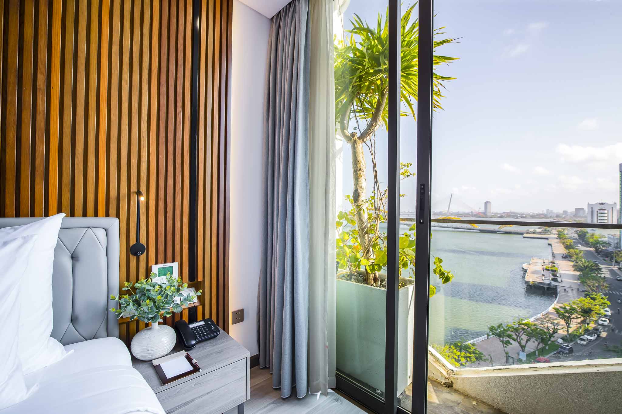 Twin Deluxe with Balcony