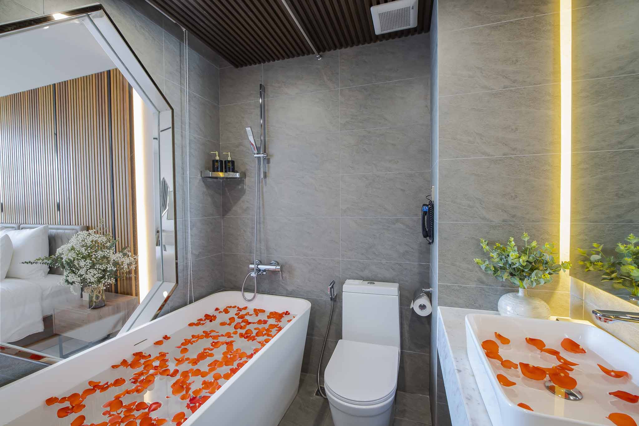 Double Deluxe with Balcony