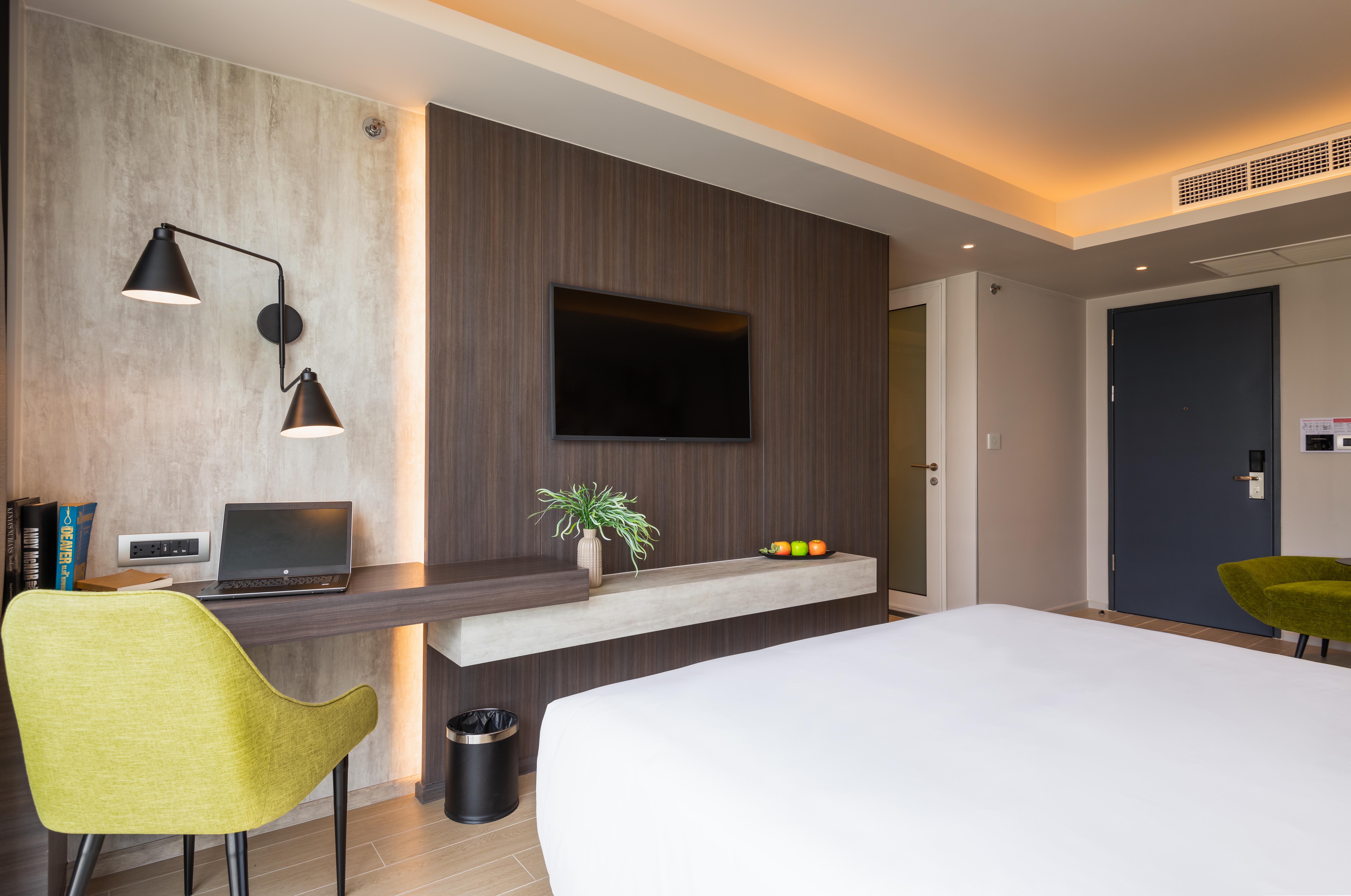 Double Deluxe City View