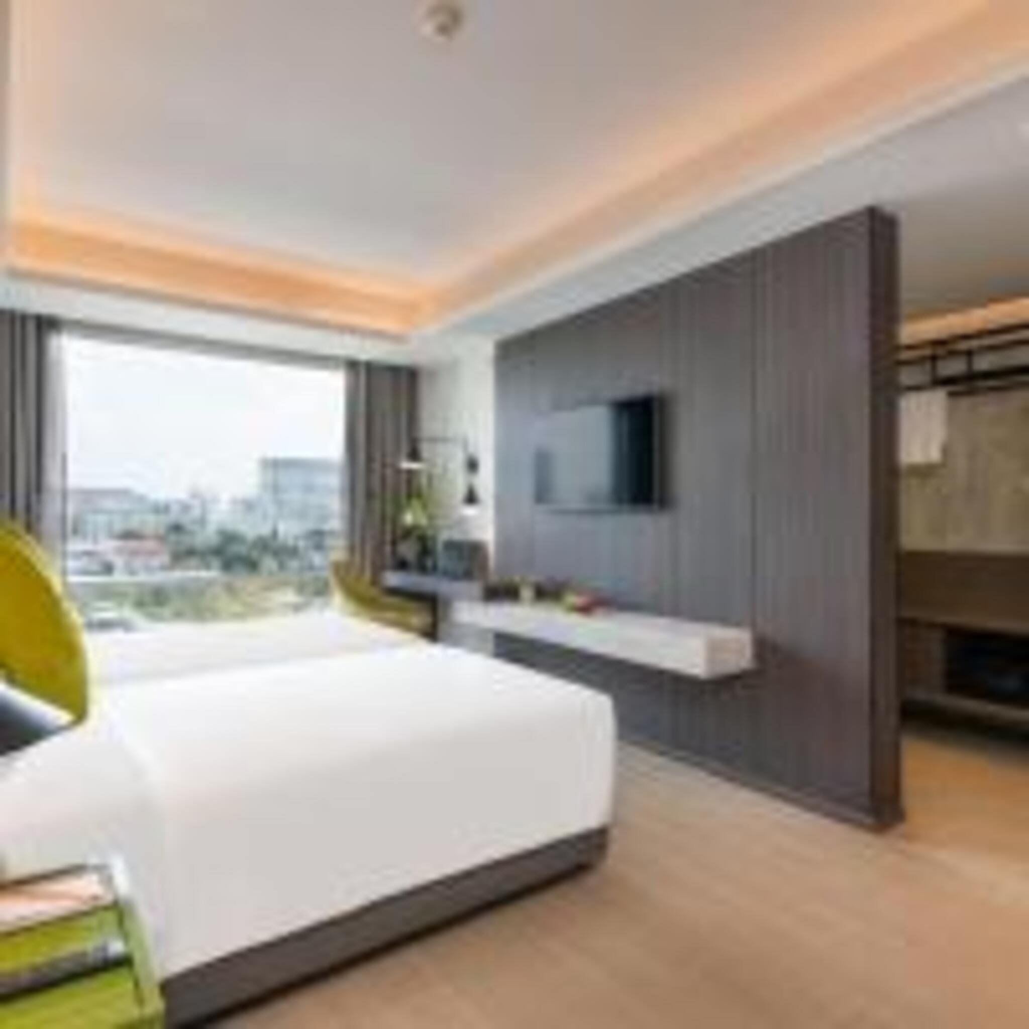 Twin Premium Garden View