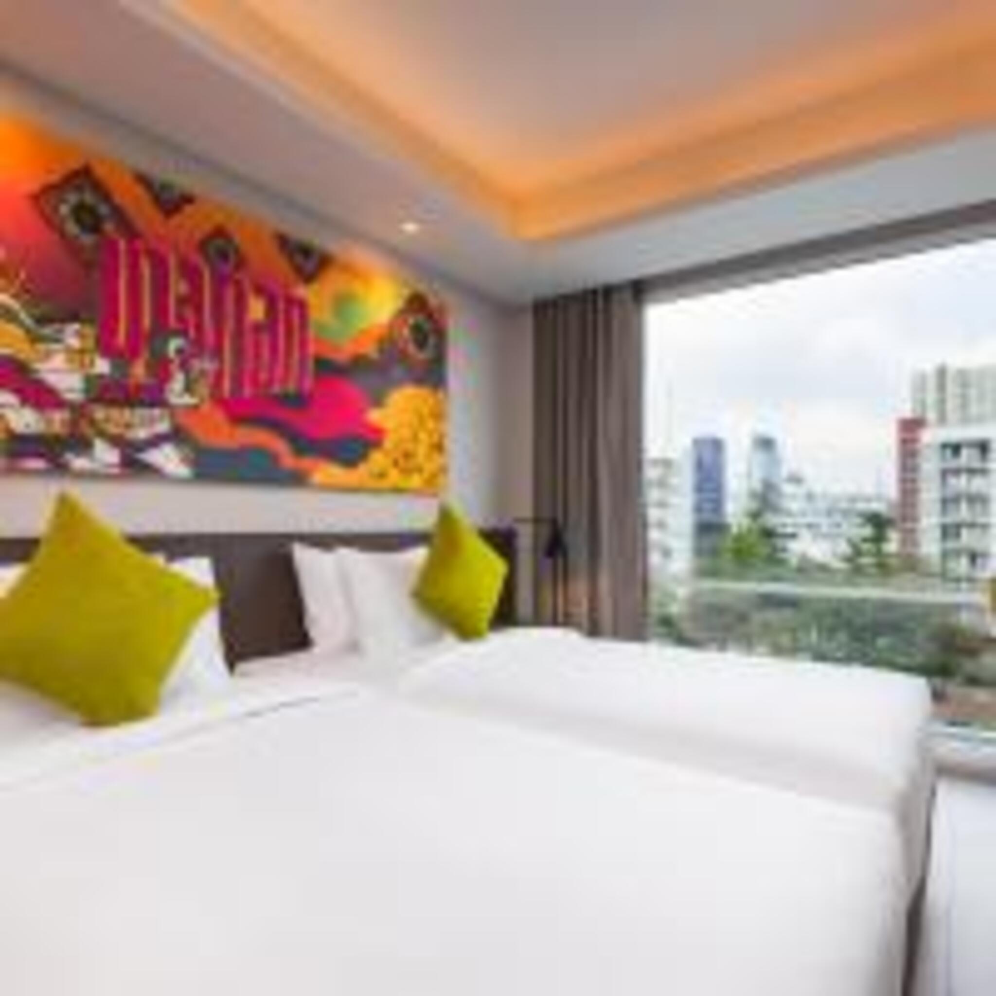 Twin Premier City View