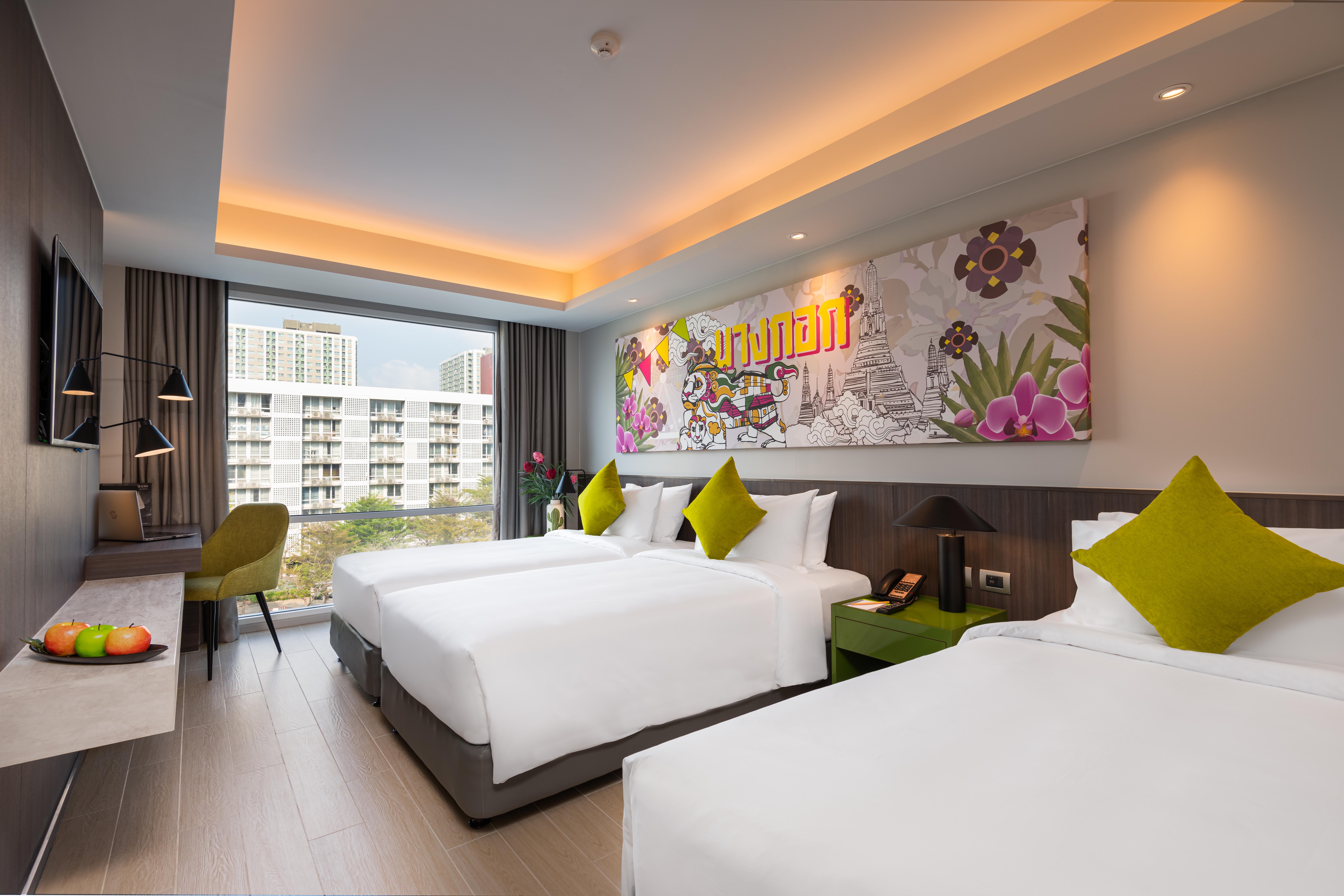 Triple Deluxe City View