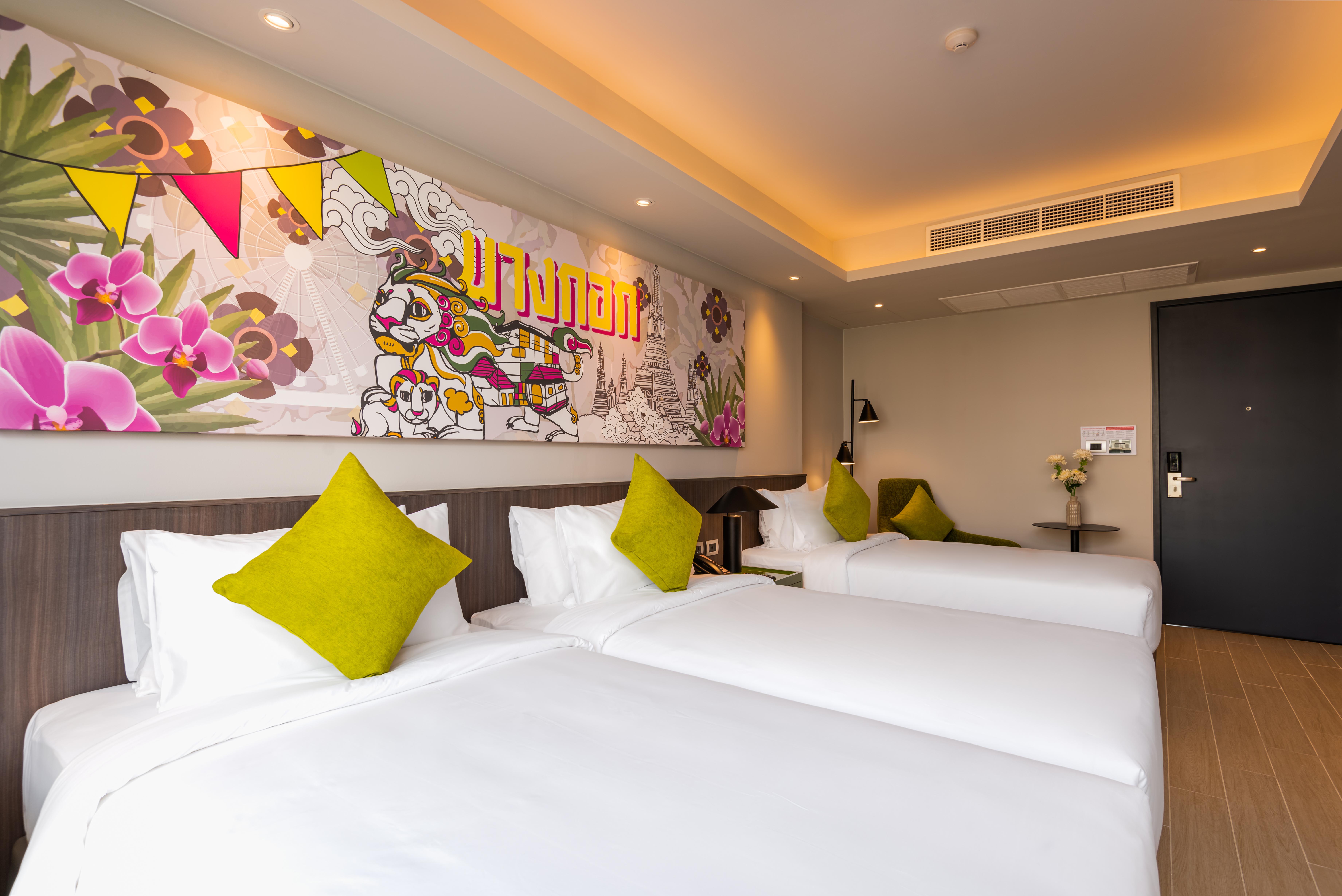 Triple Deluxe City View