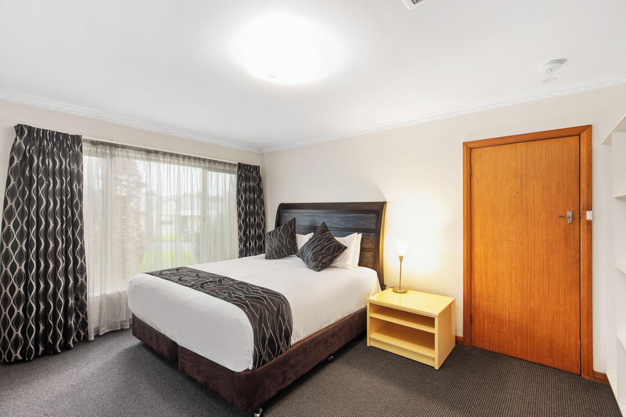 House Two Queen Beds