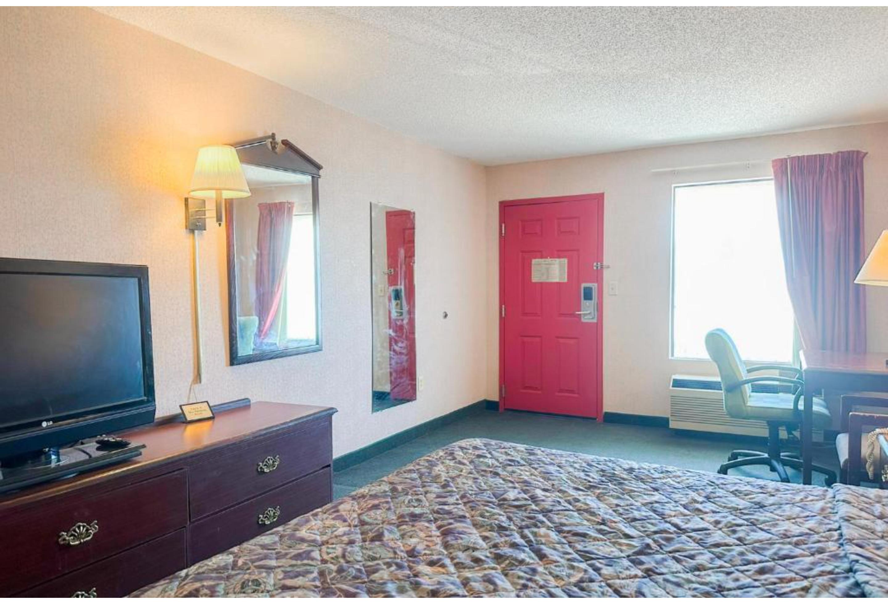 Room King Bed Non Smoking