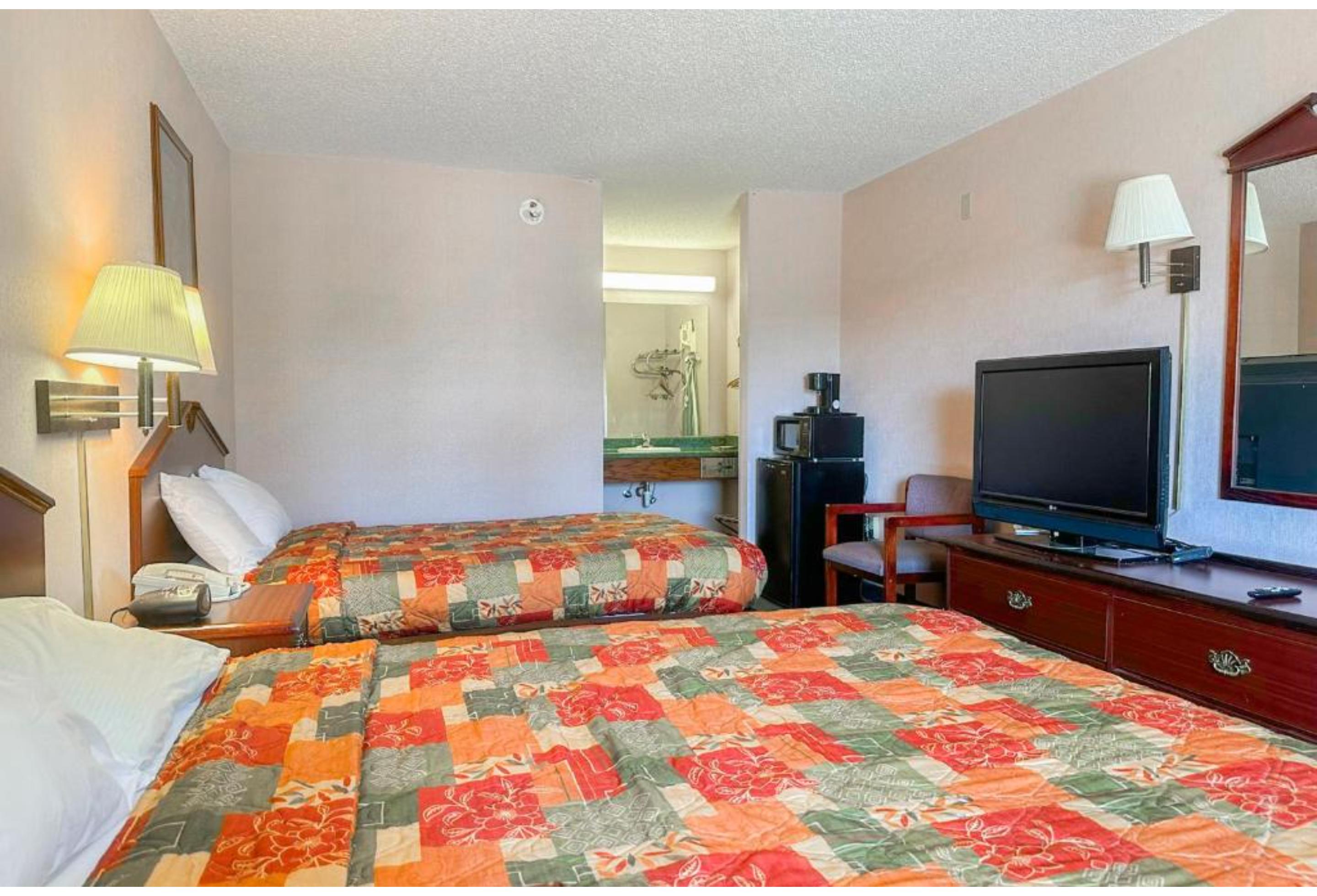 Room Two Double Beds Non Smoking