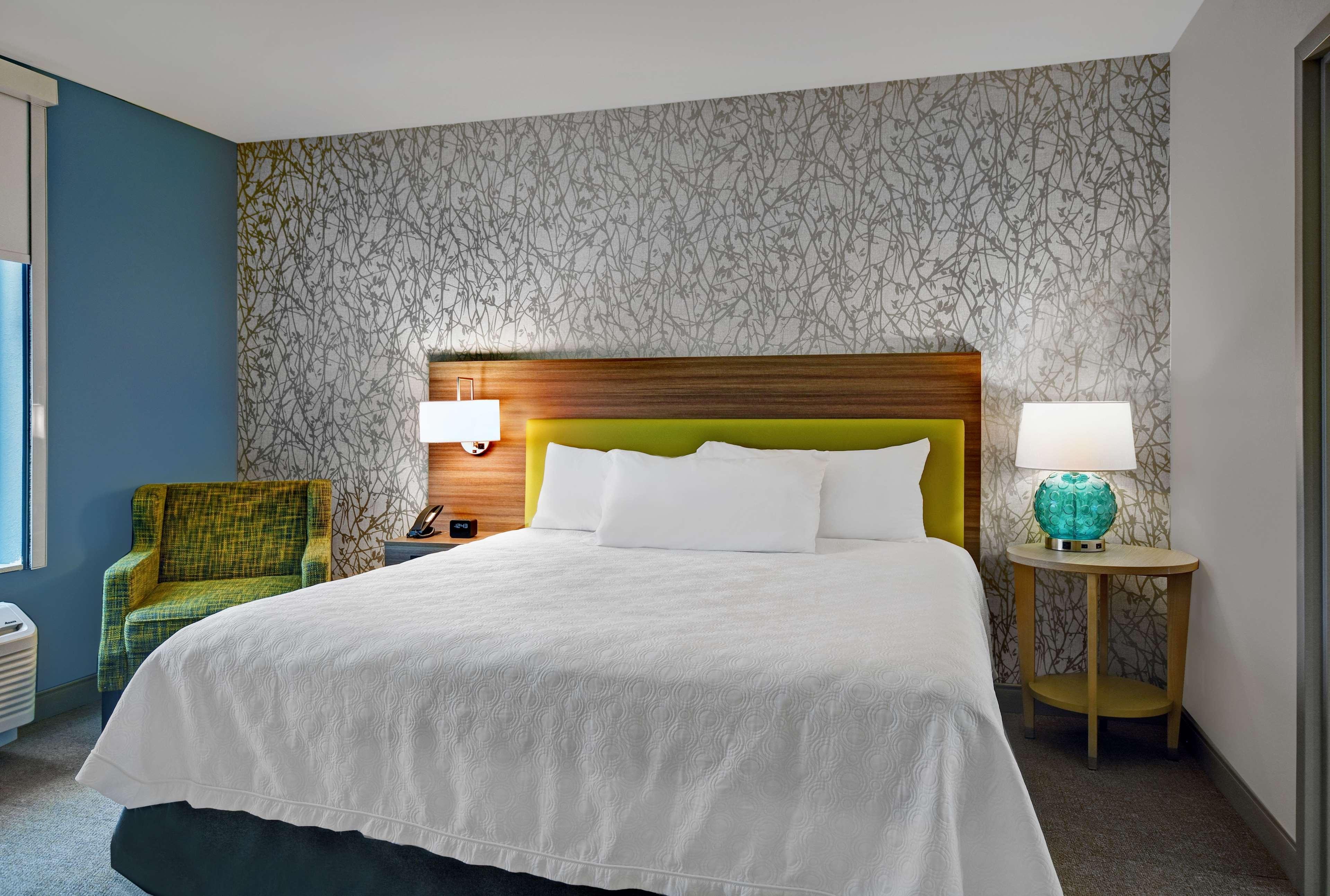 Studio King Size Bed