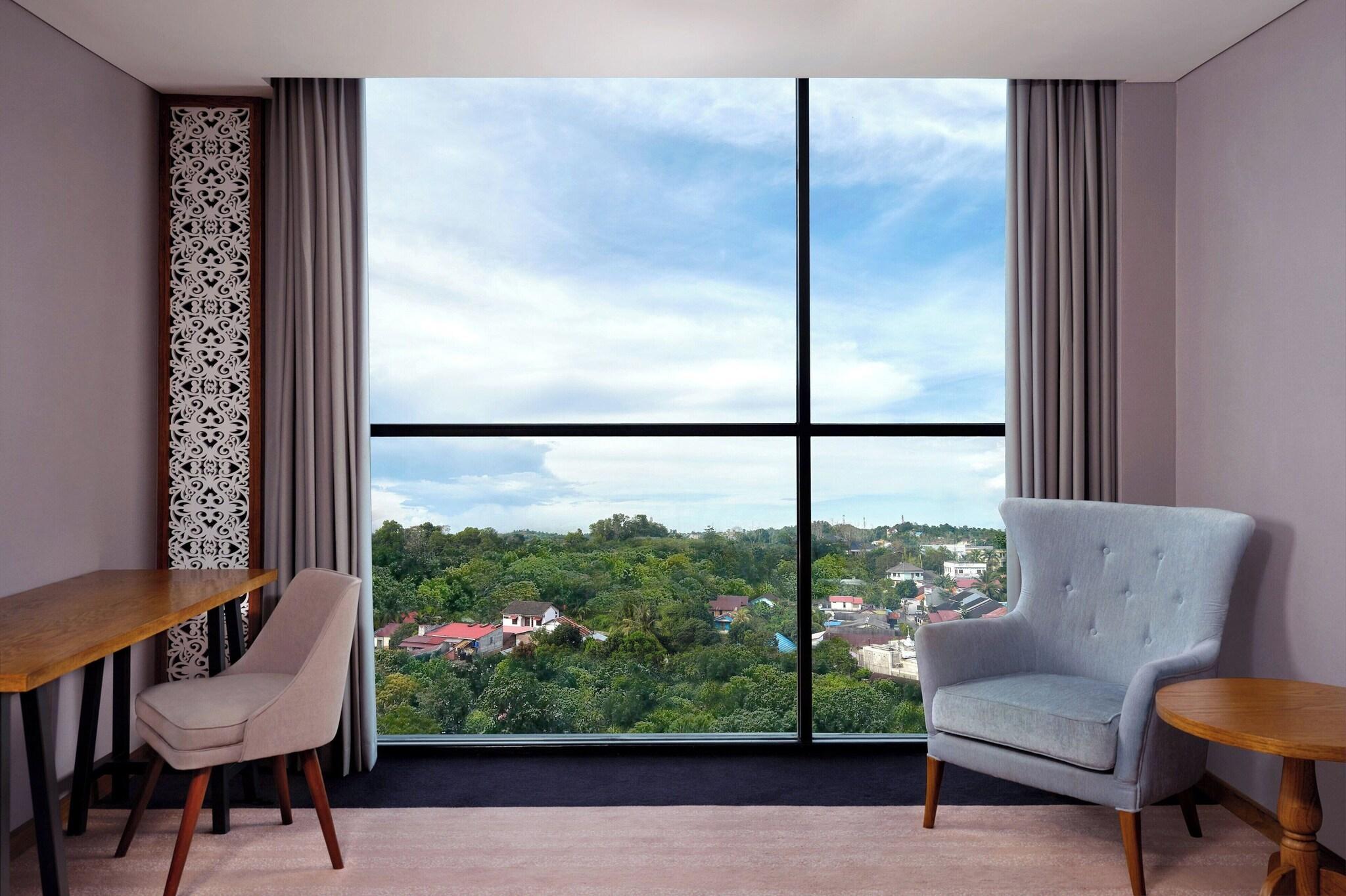 Double City View King Bed