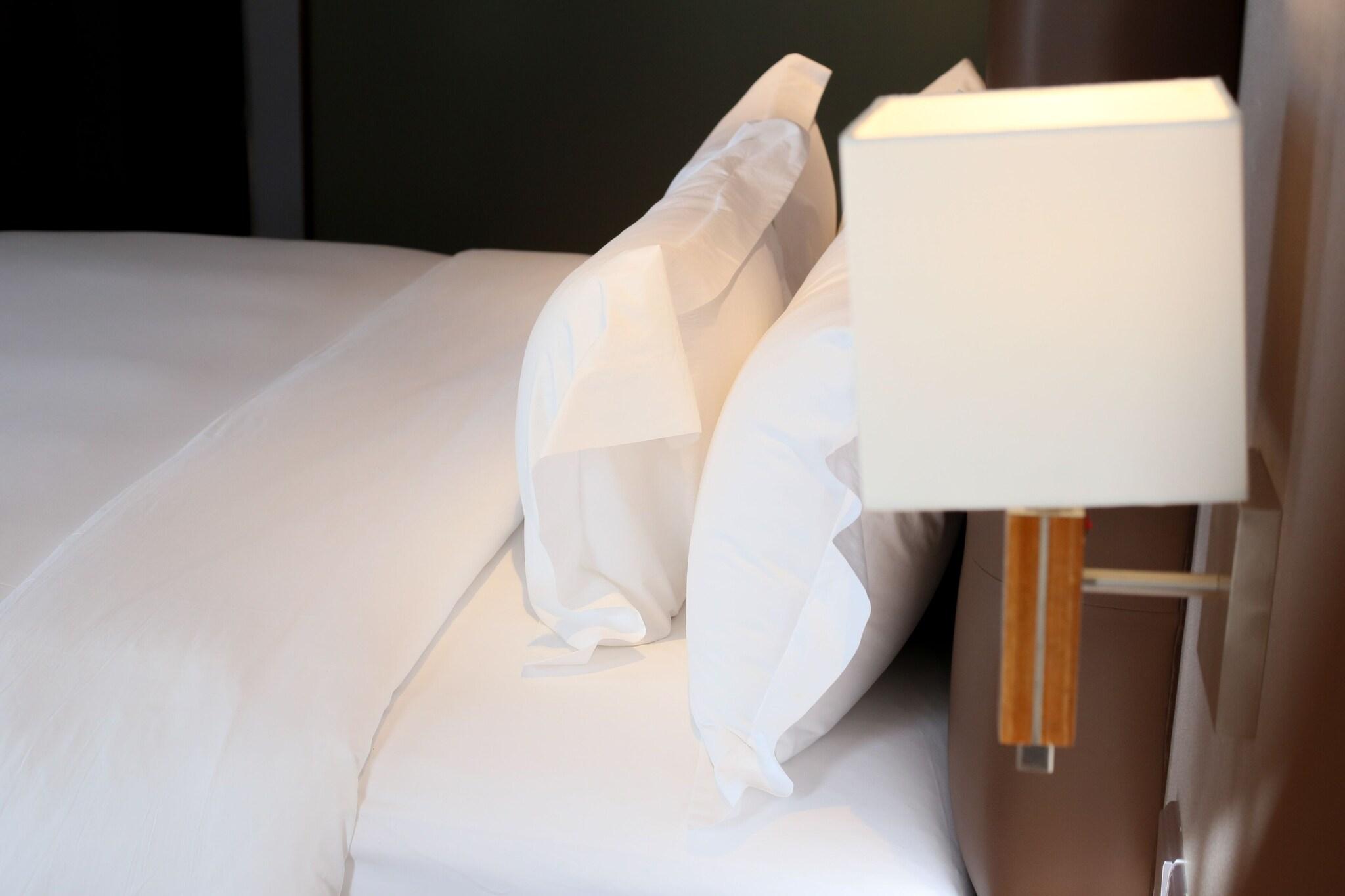 Double City View King Bed