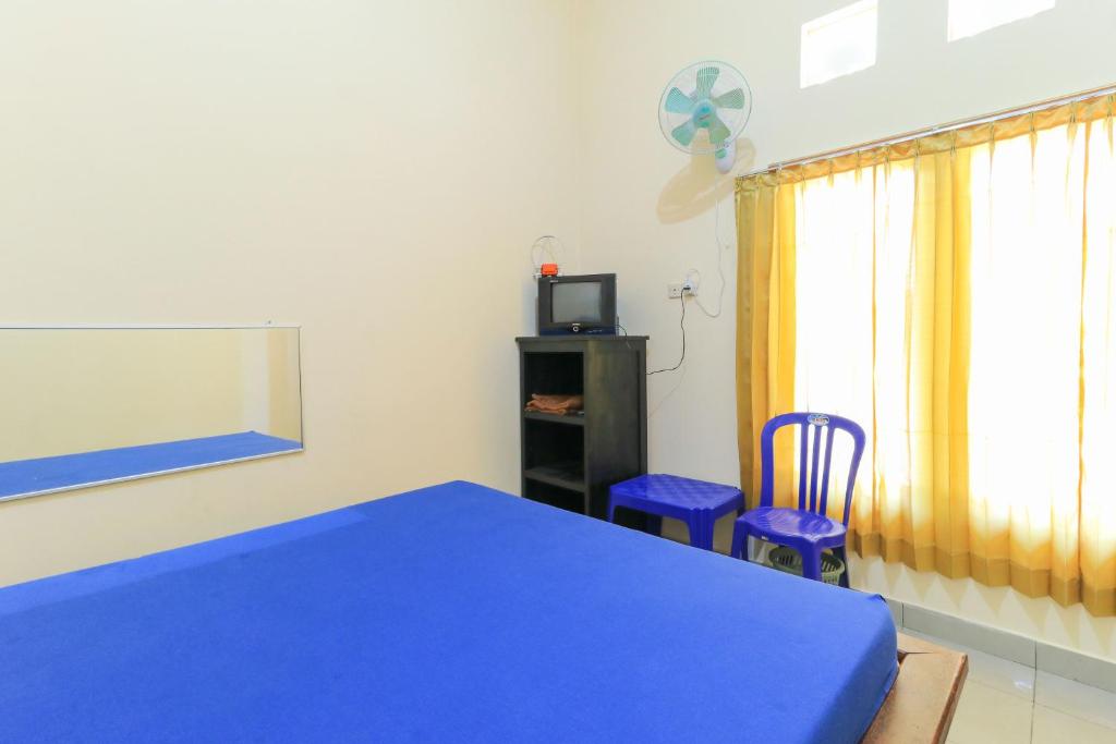 Double No Air Conditioning