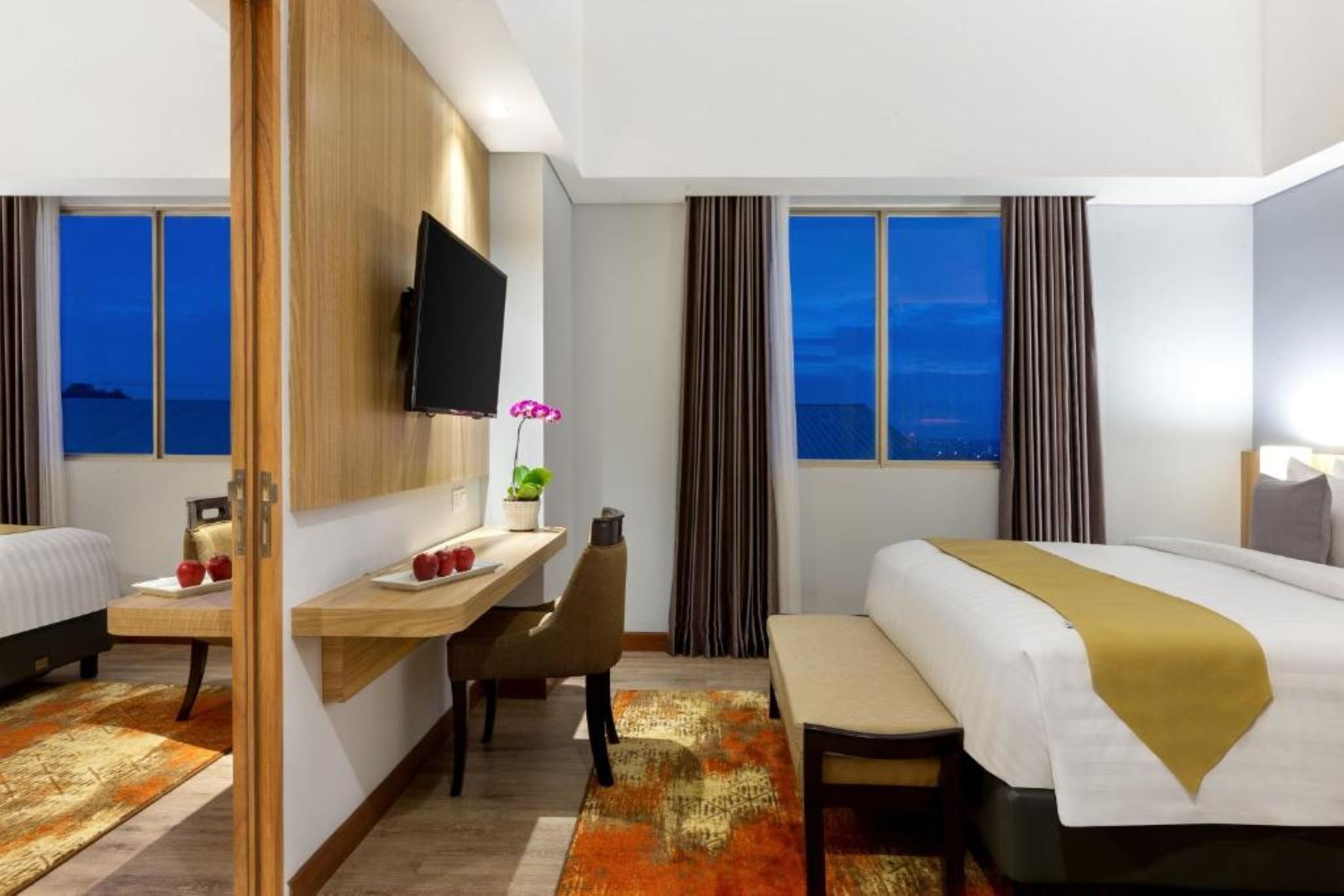 Double or Twin Deluxe