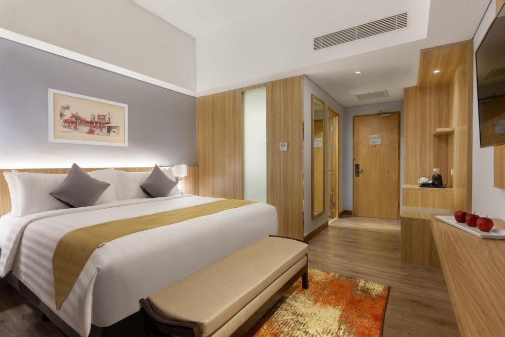 Double or Twin Deluxe