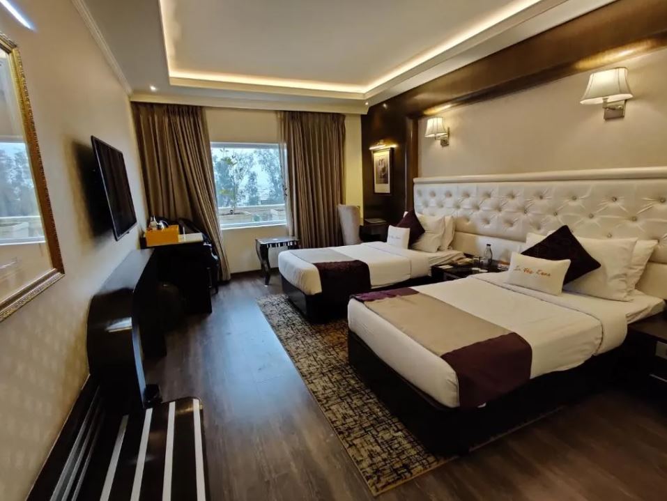 Double or Twin Standard