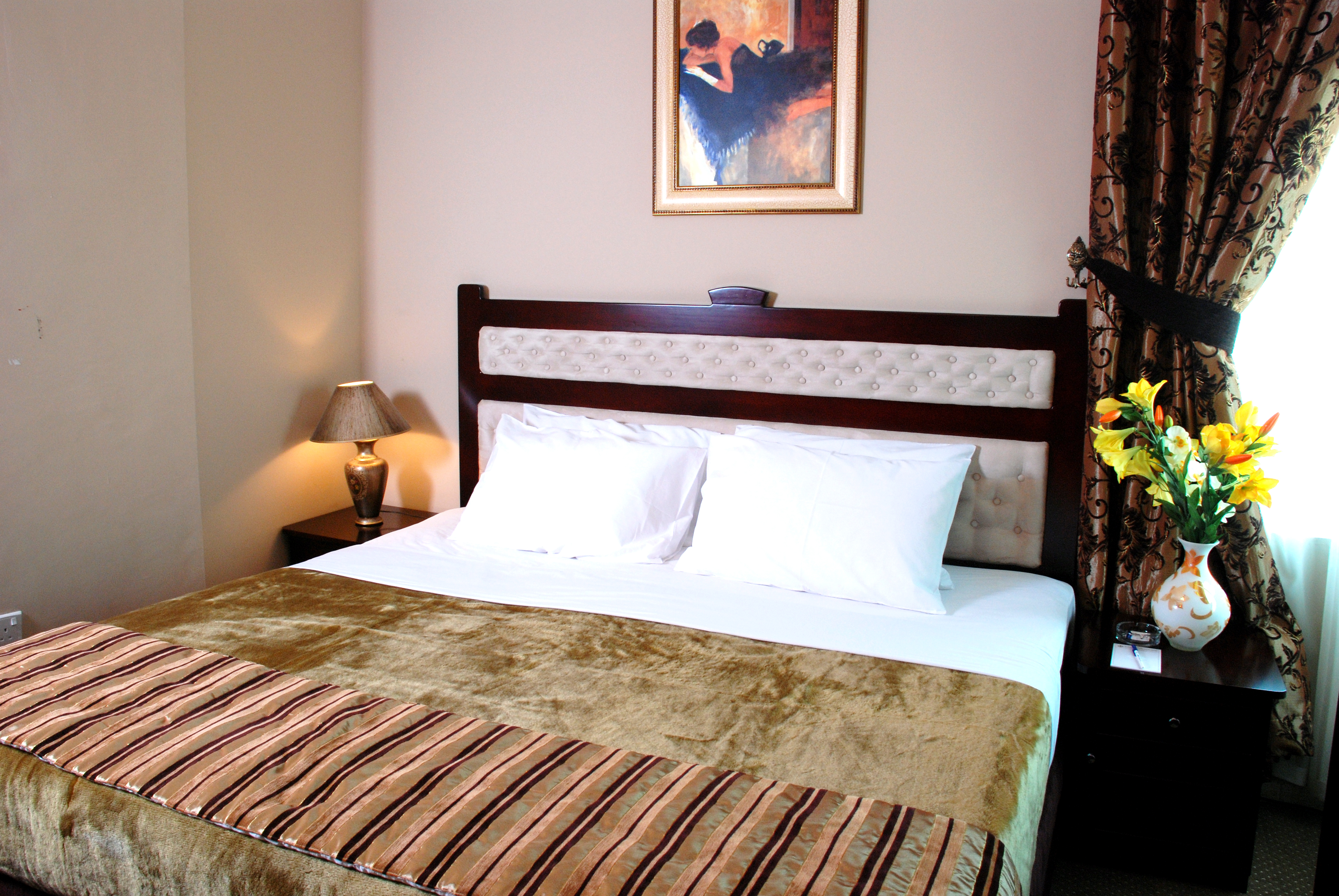 Double or Twin Standard