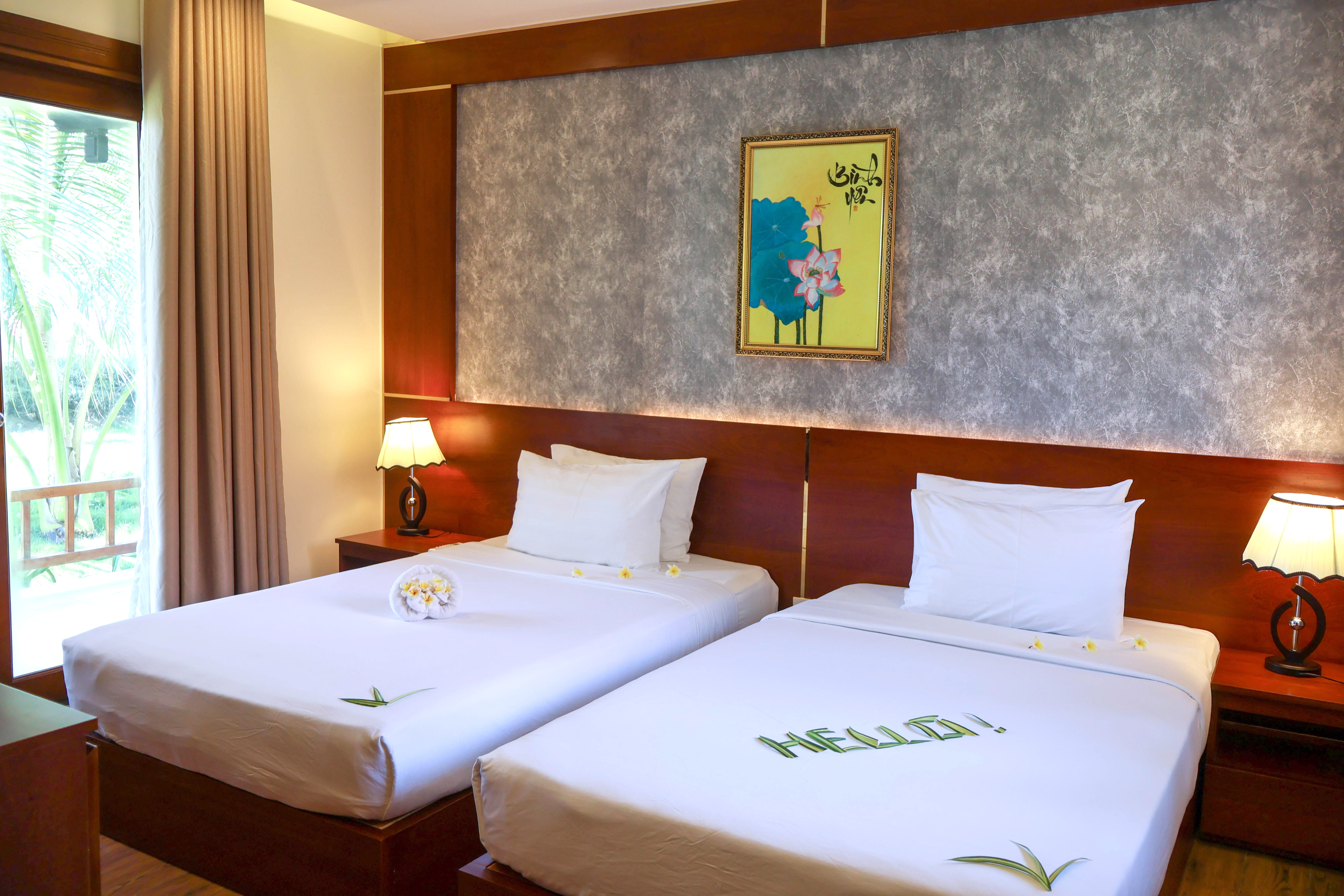 Twin Superior Garden View