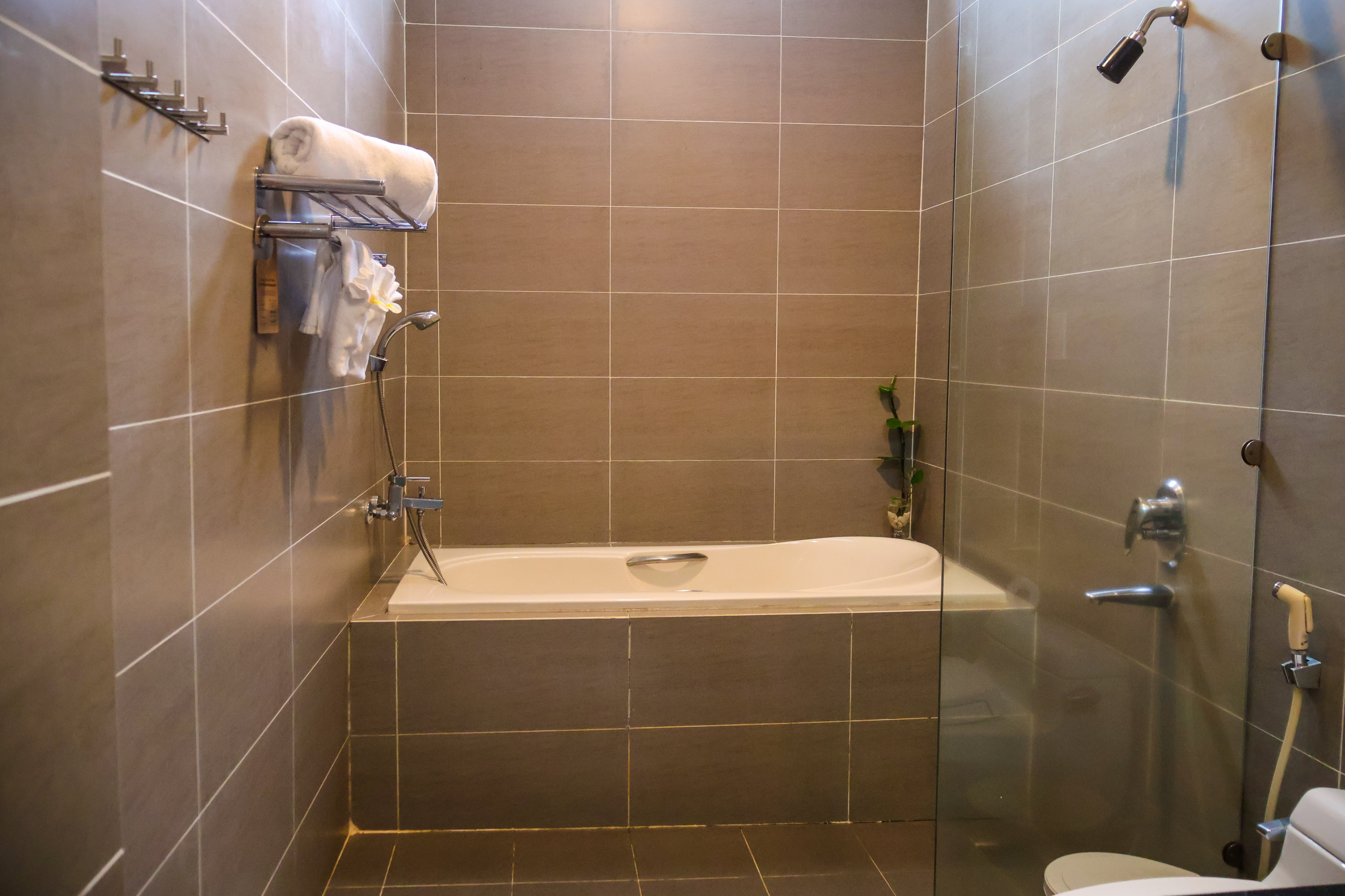 Suite Ocean View King Bed