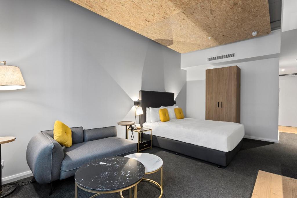 Studio with Double Bed