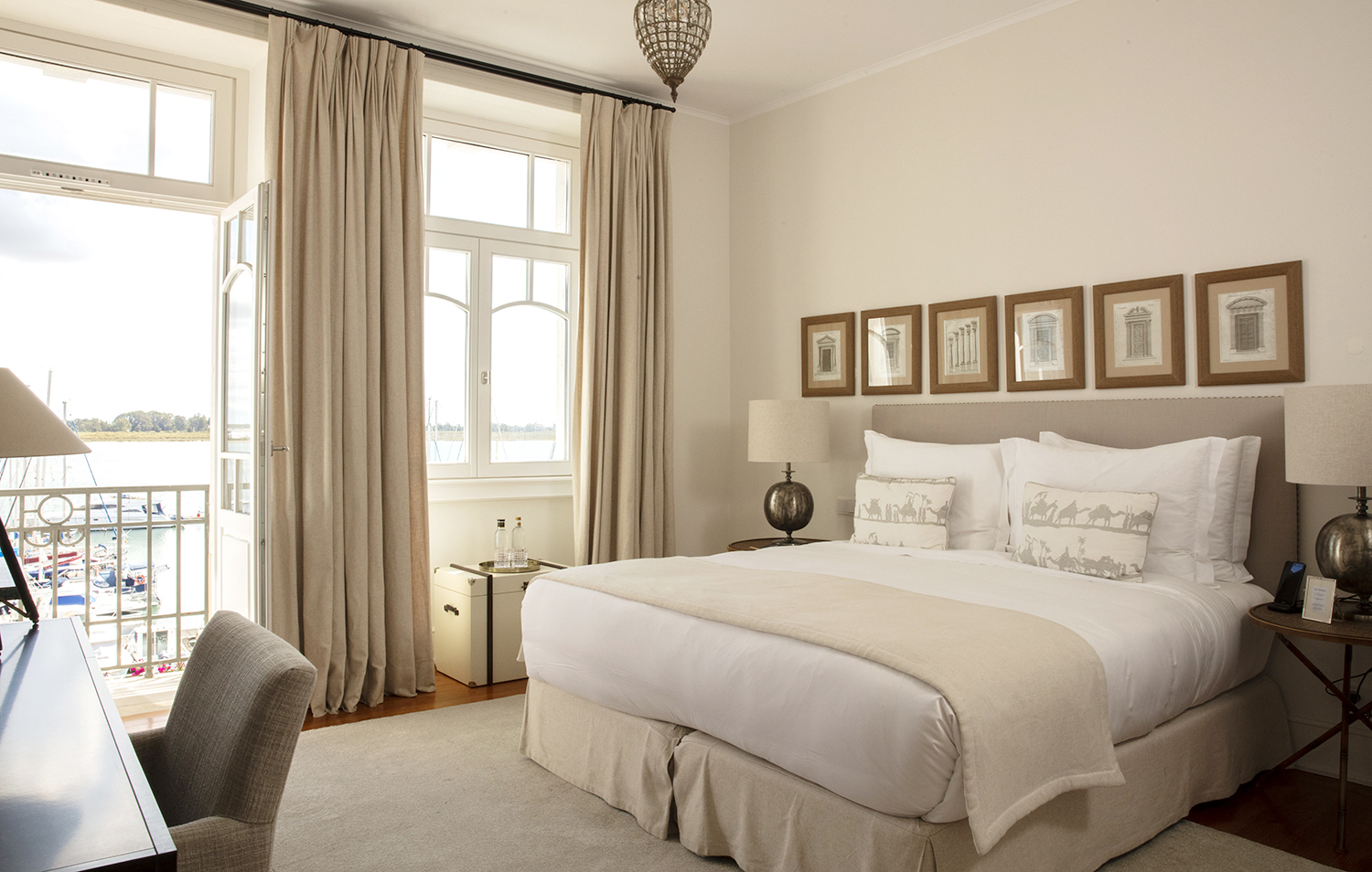 Double or Twin Superior