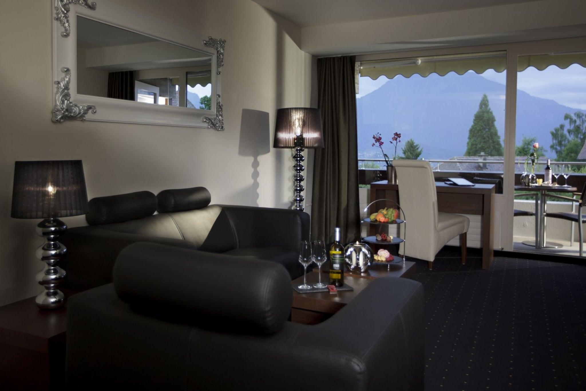 Junior Suite King Size Bed