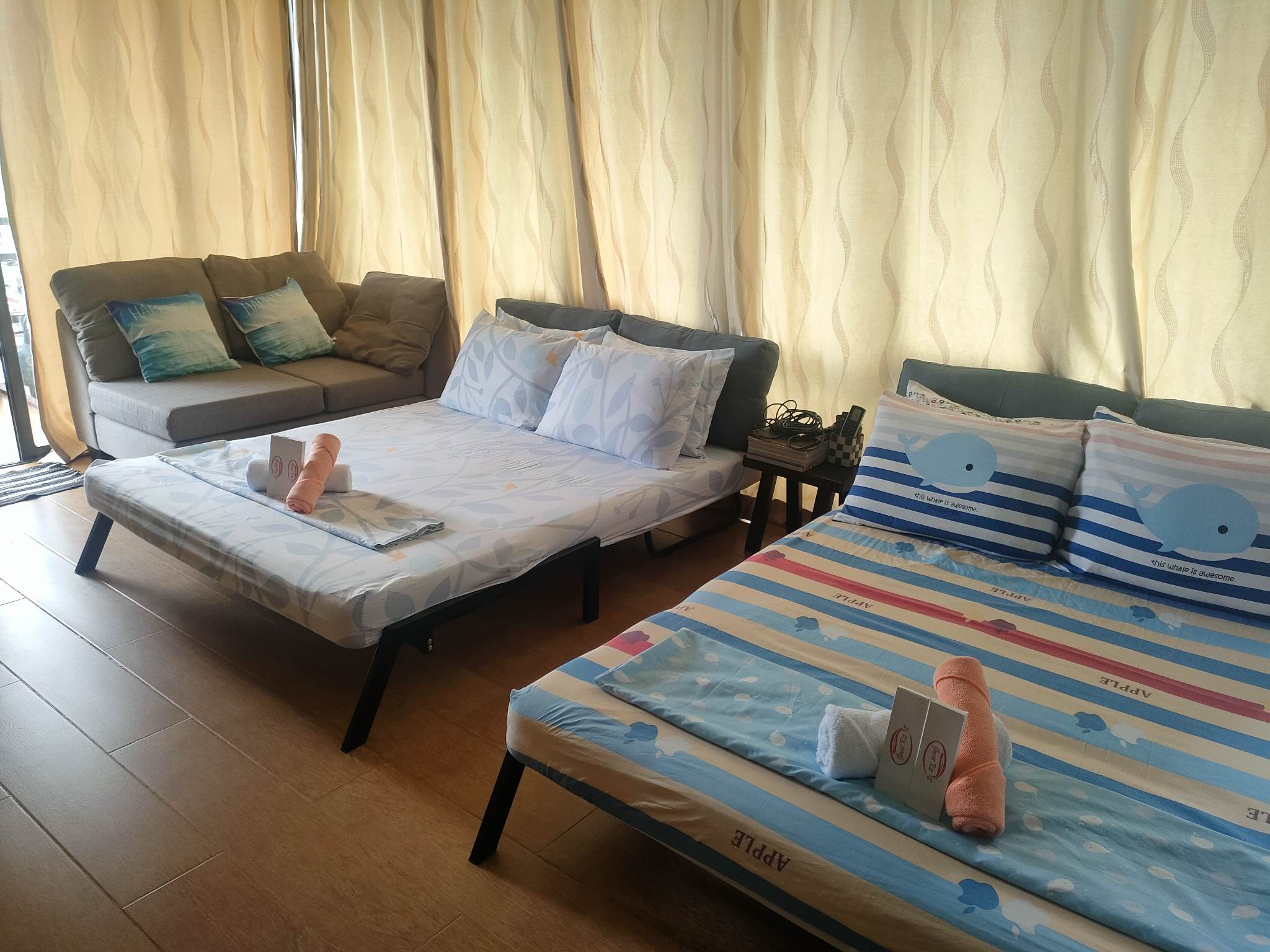 Studio Superior Mountain View