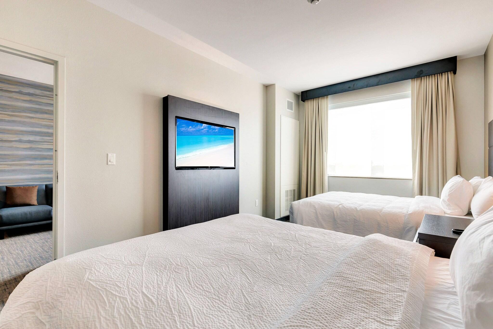 Suite City View Two Queen Beds