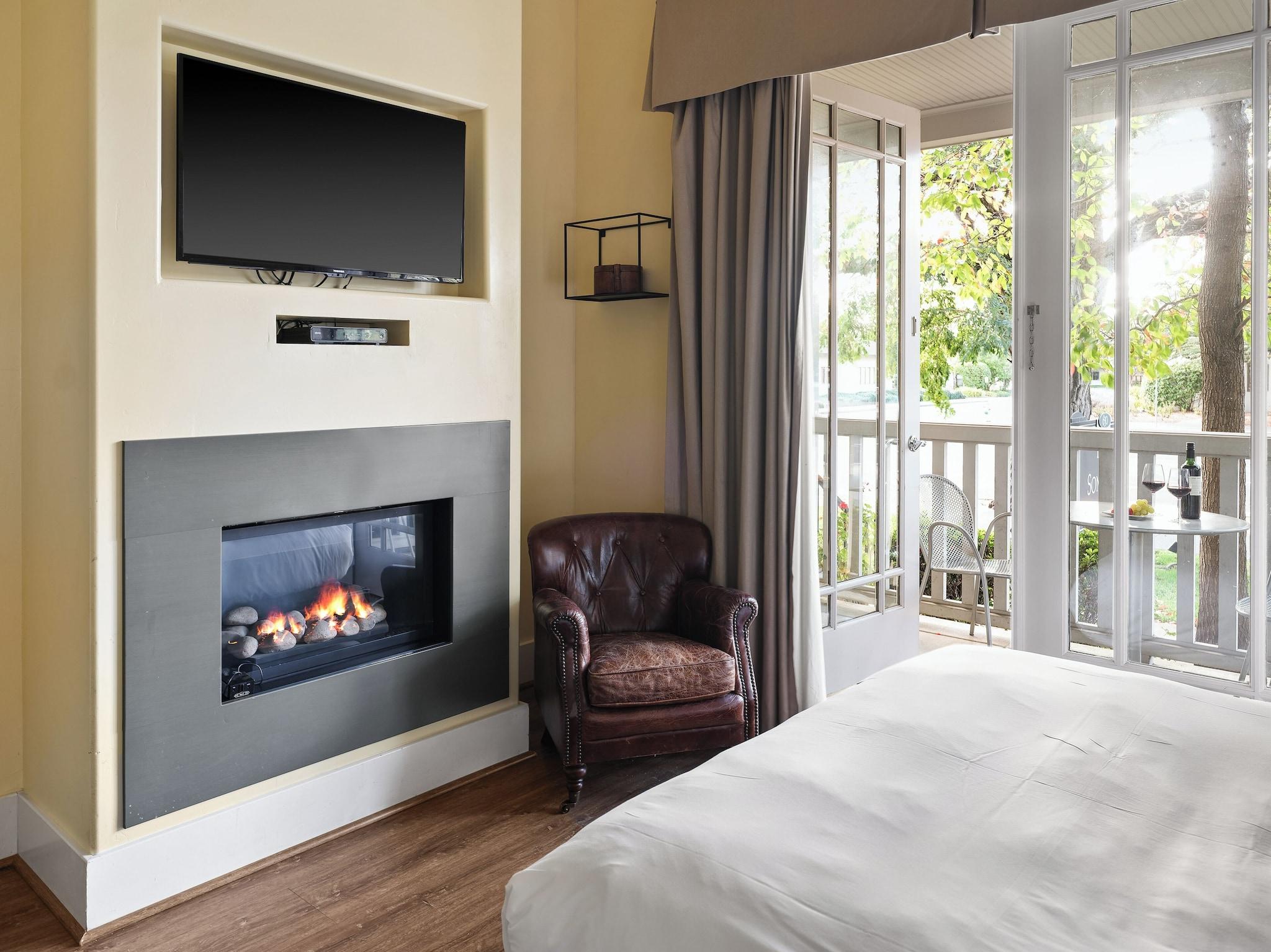 Double Two Queen Beds