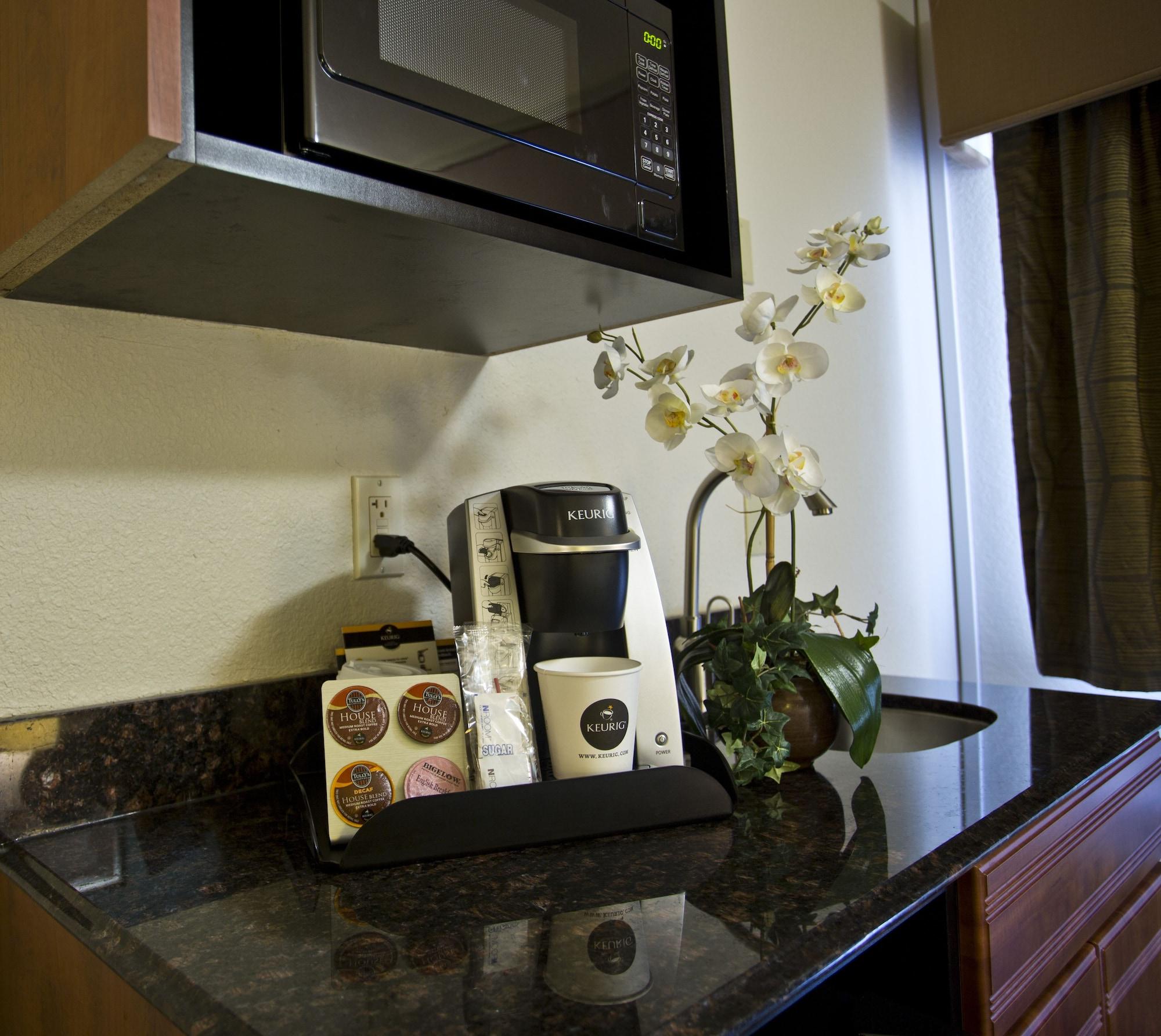 Room Deluxe King Bed