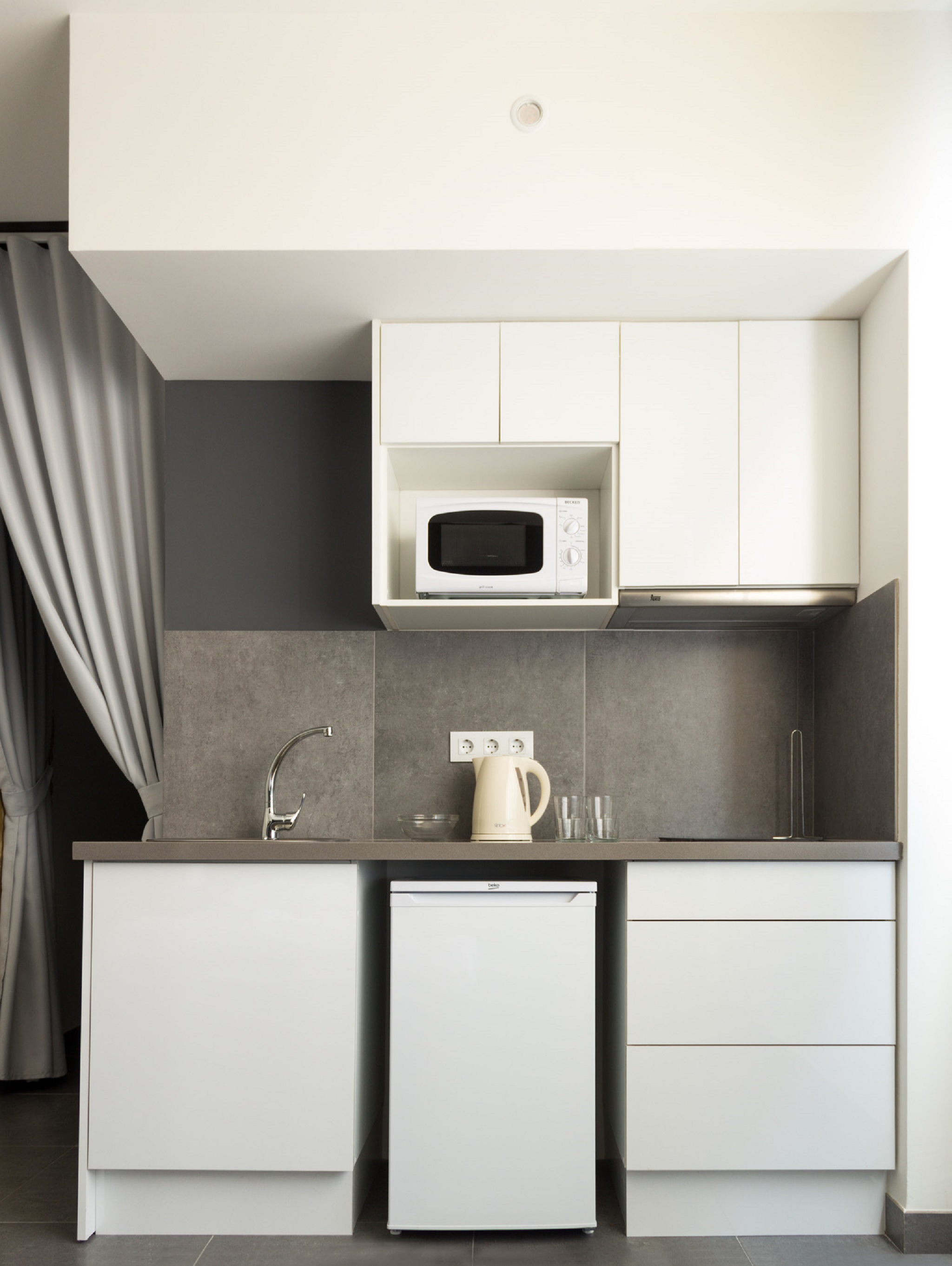 Apartment Capacity 4