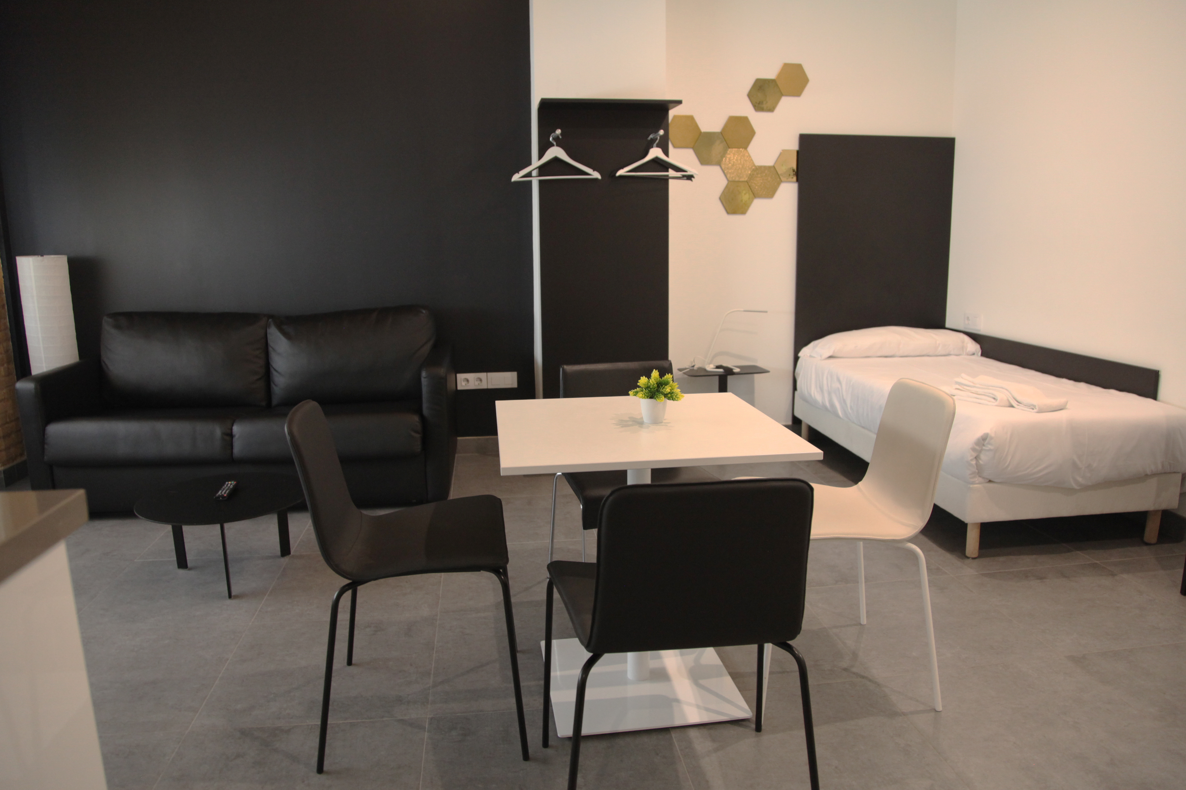 Apartment Capacity 4