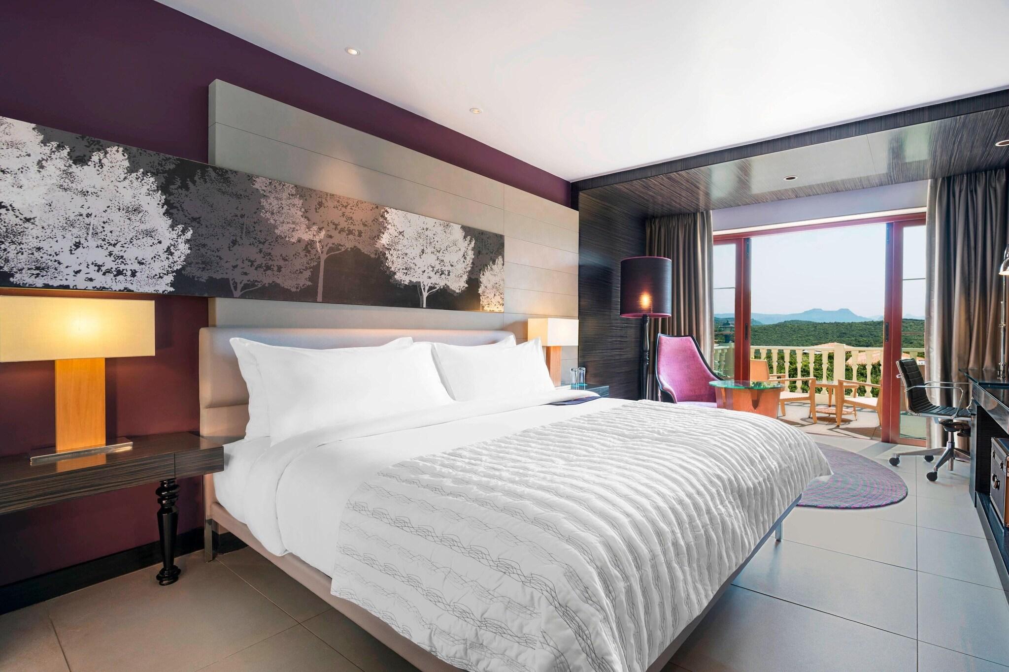 Double Superior King Bed