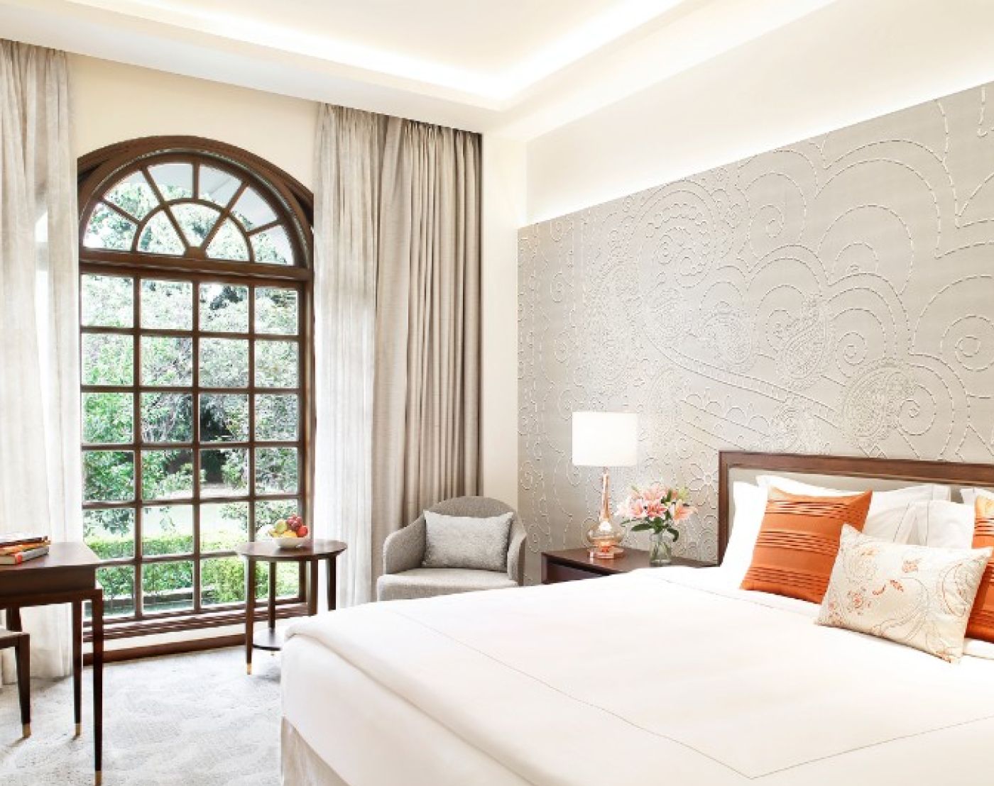 Double Deluxe King Bed