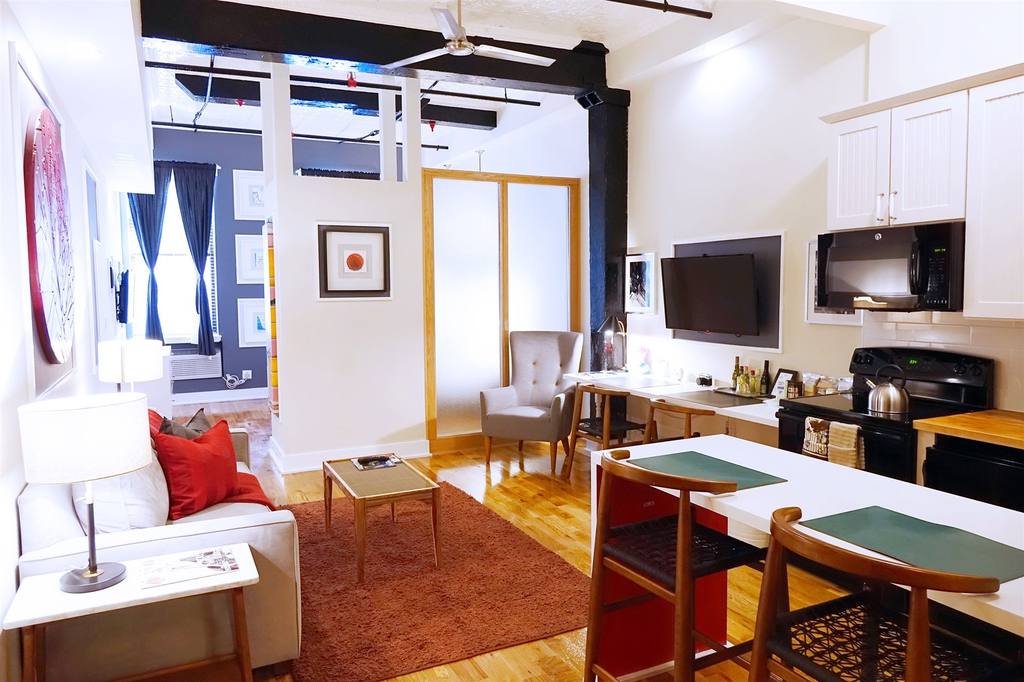 Suite Deluxe Queen Bed