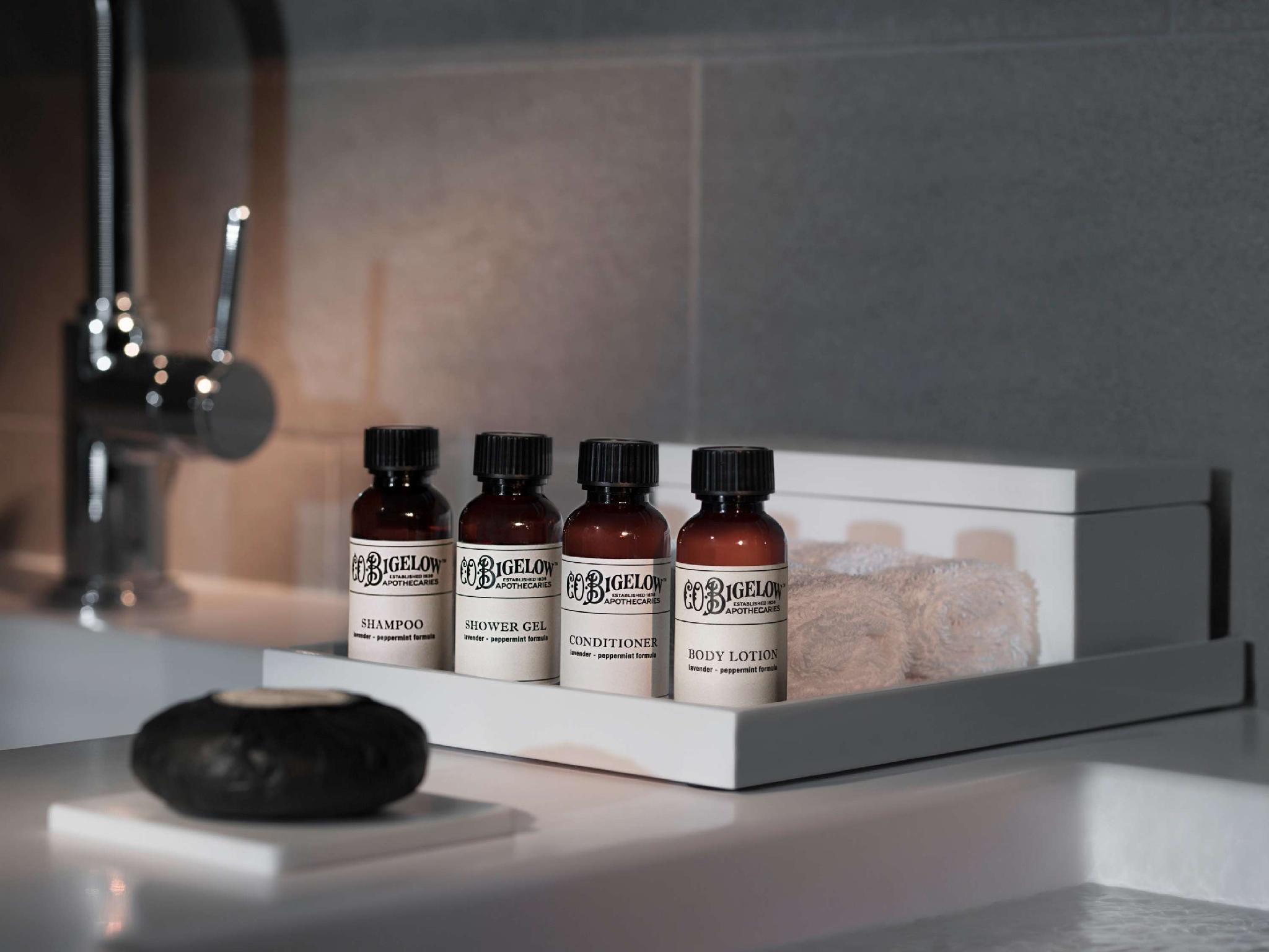 Double Classic King Bed