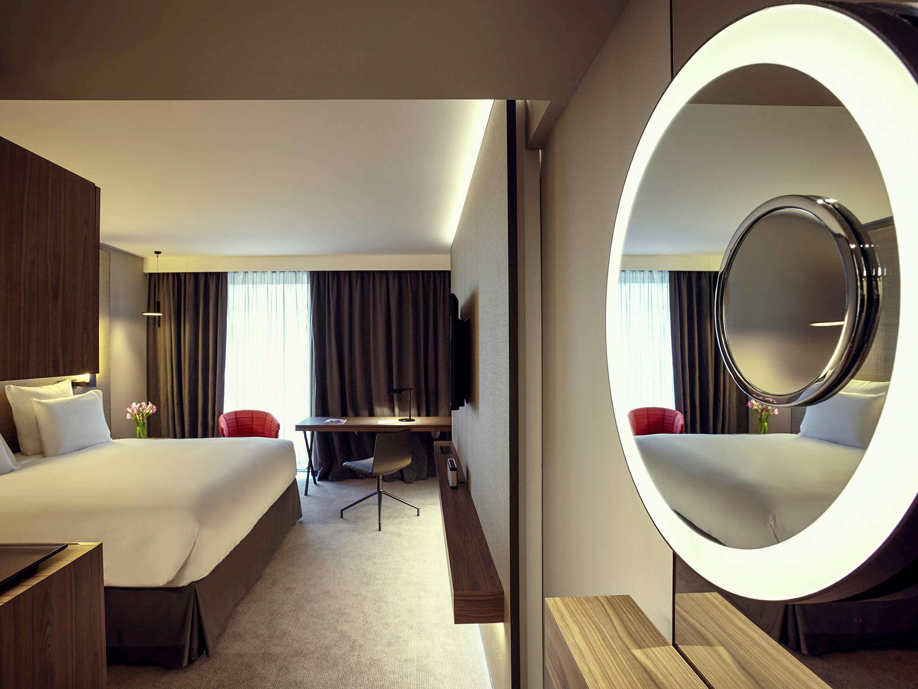 Double Classic King Bed