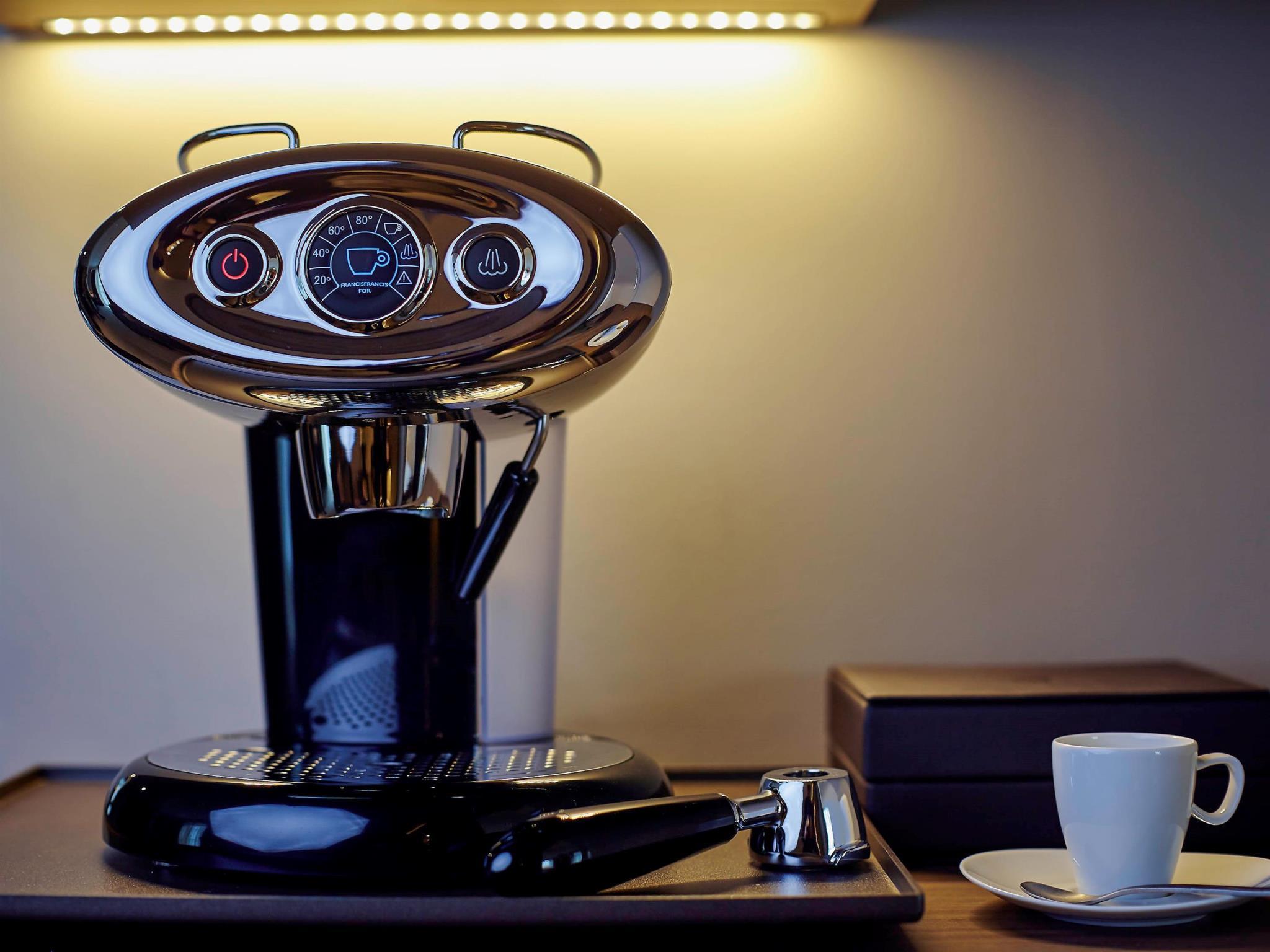 Double Classic King Bed