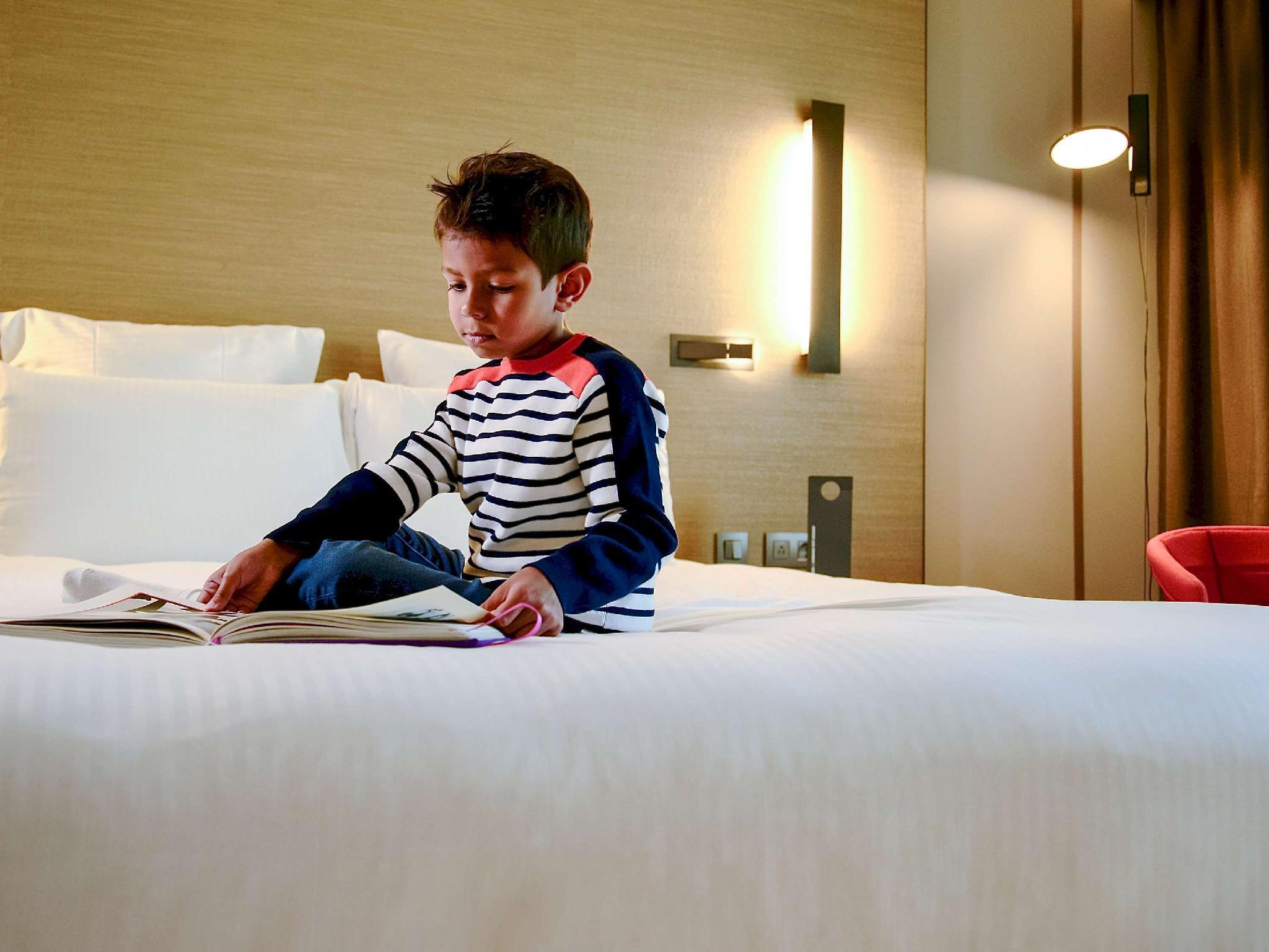 Double Classic King Bed