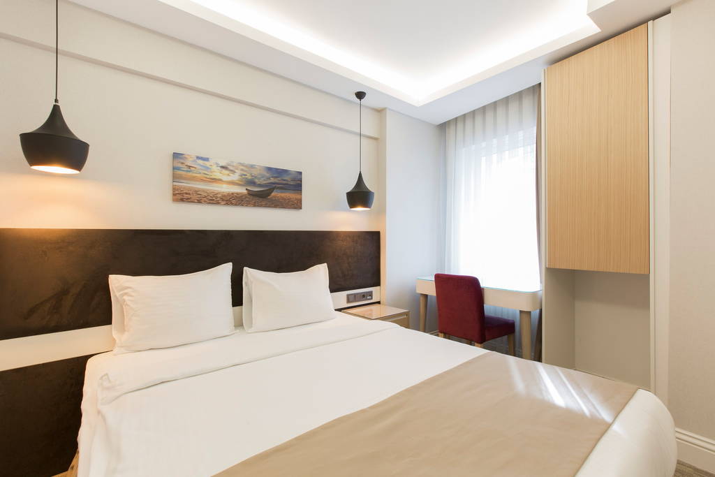 Suite Deluxe One Bedroom