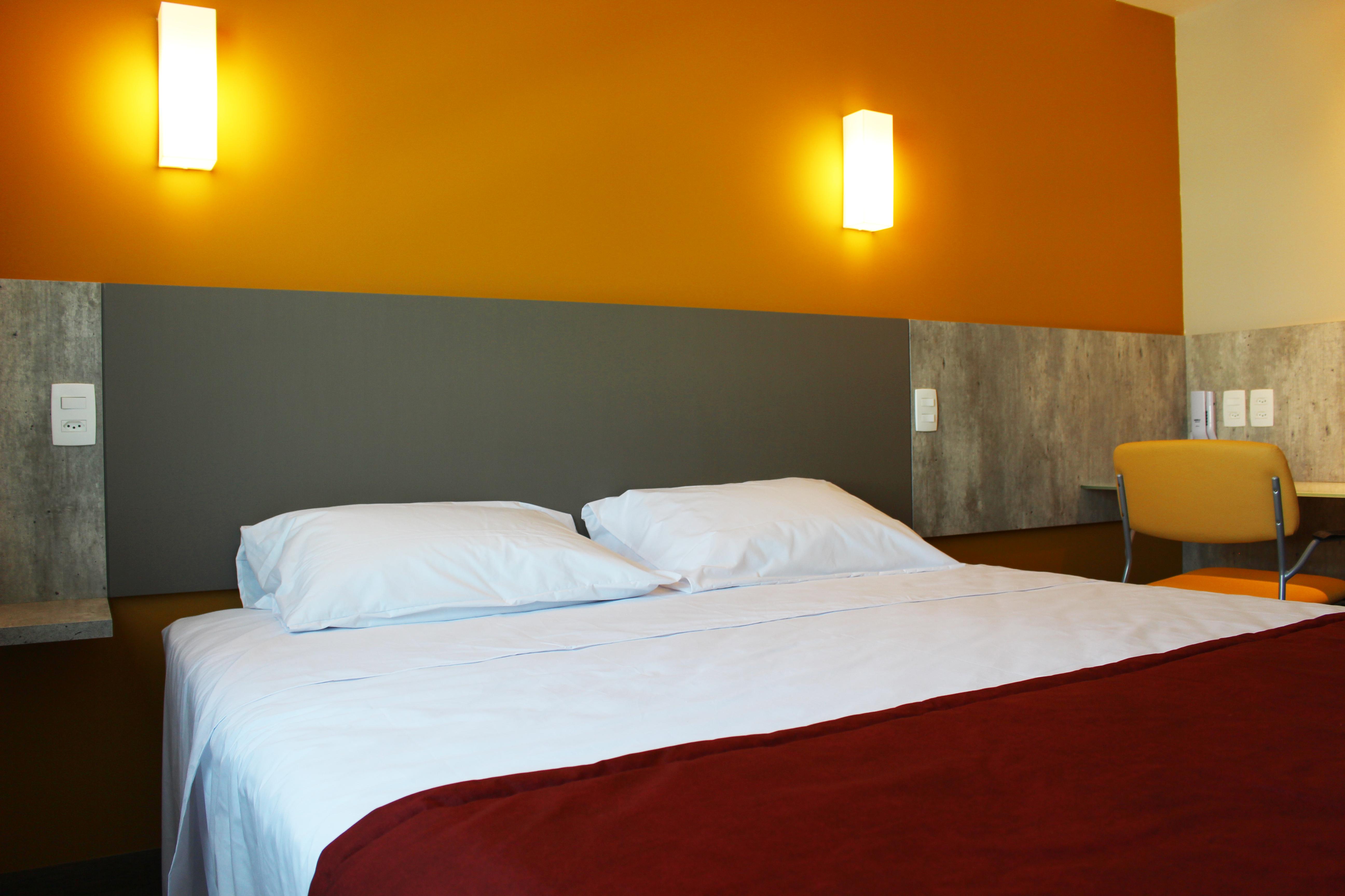 Single Queen Size Bed