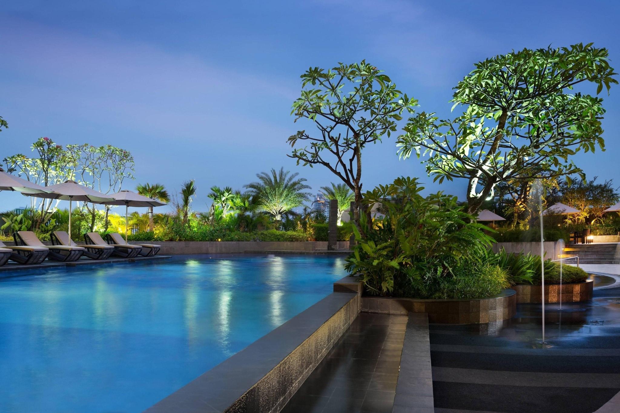 Double Deluxe King Bed