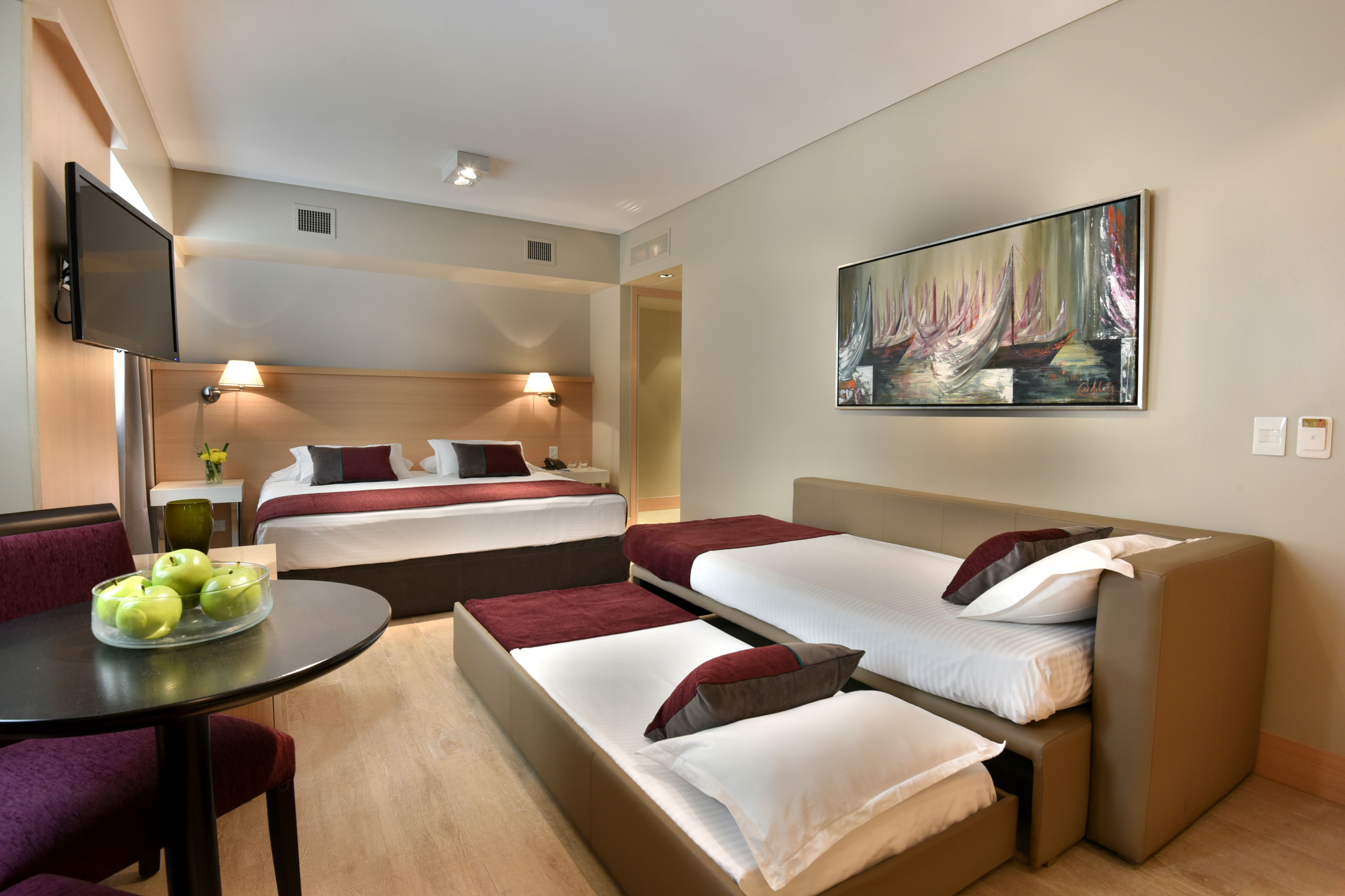 Quadruple Three Beds