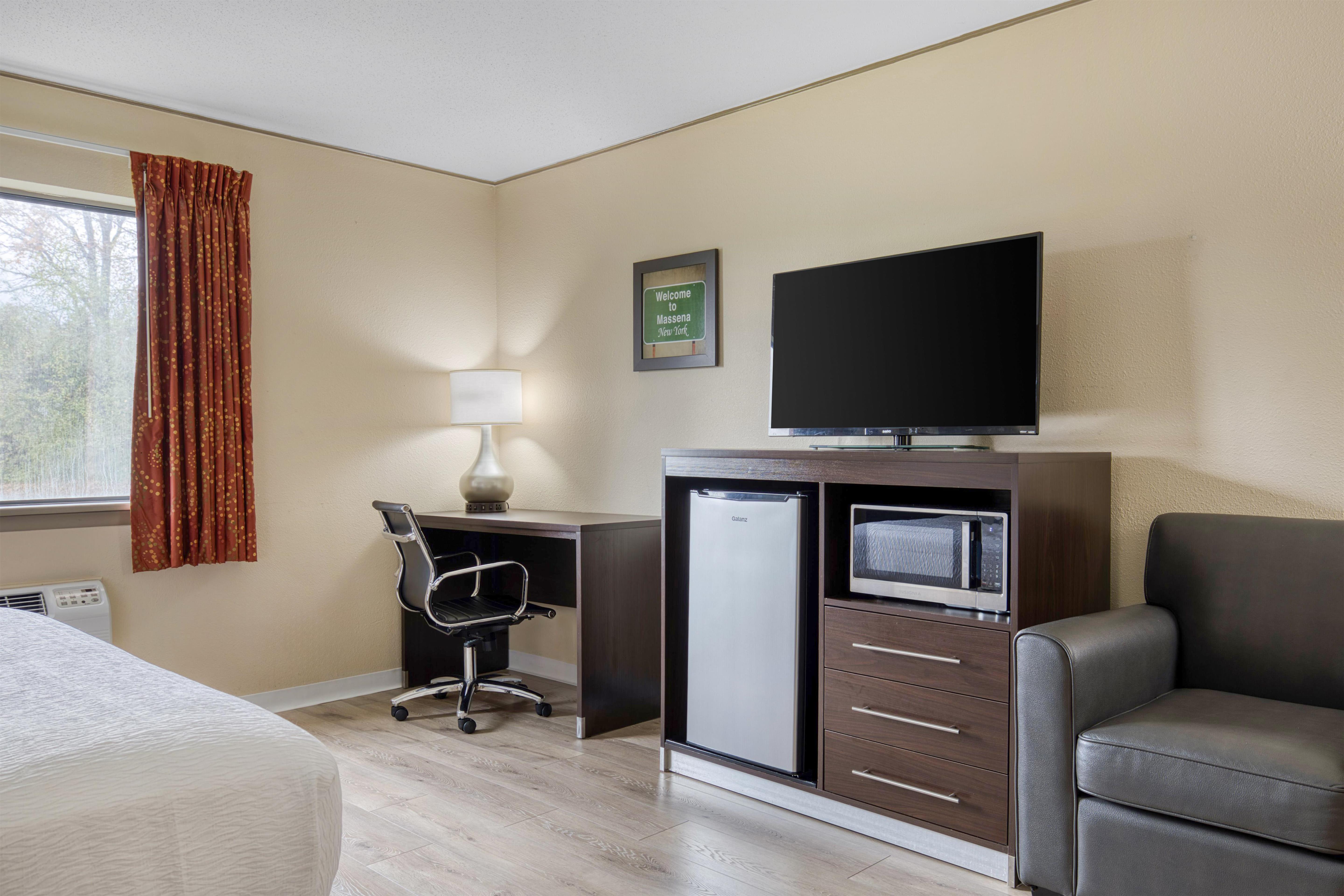 Double Queen Size Bed