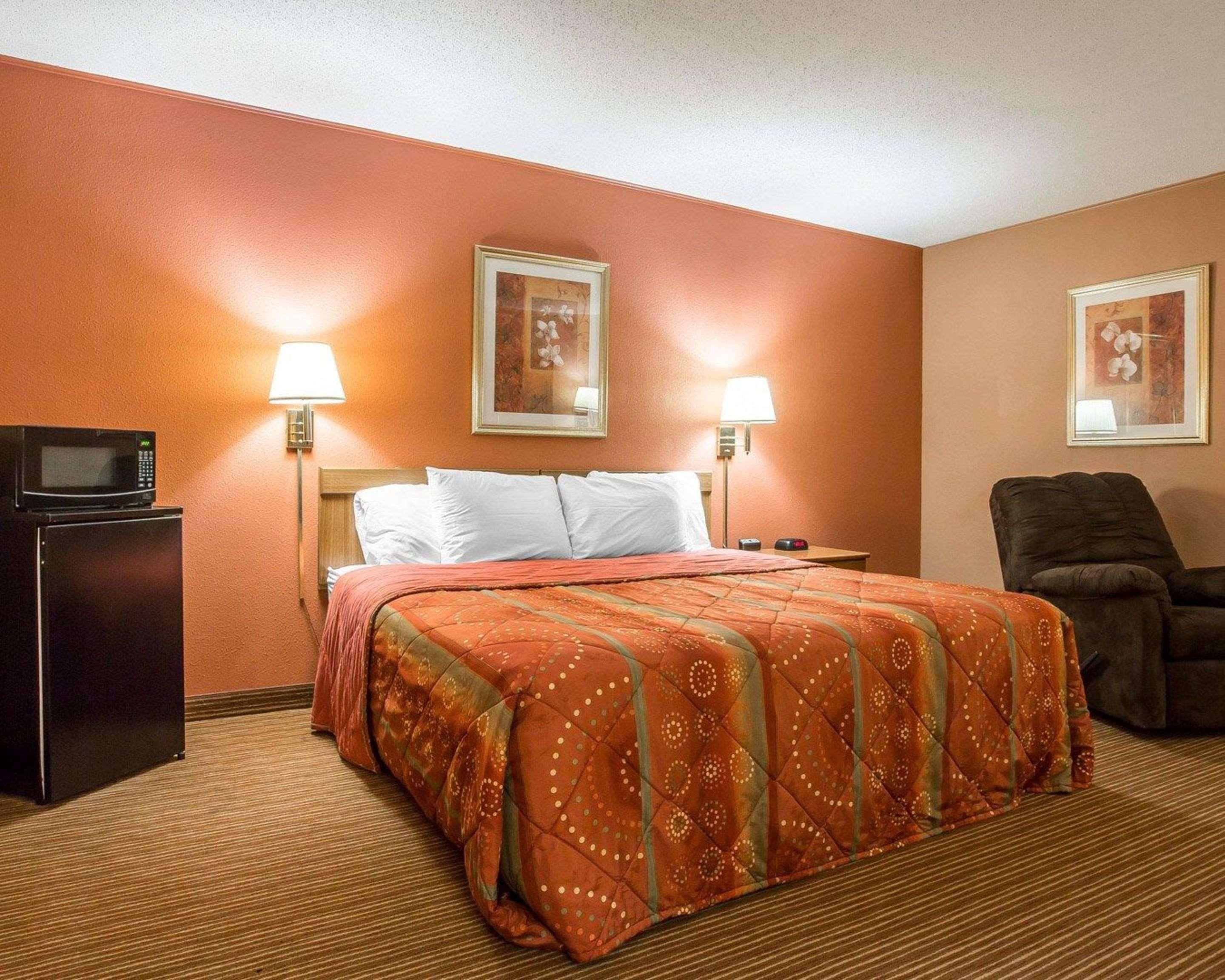 Double King Bed Non Smoking