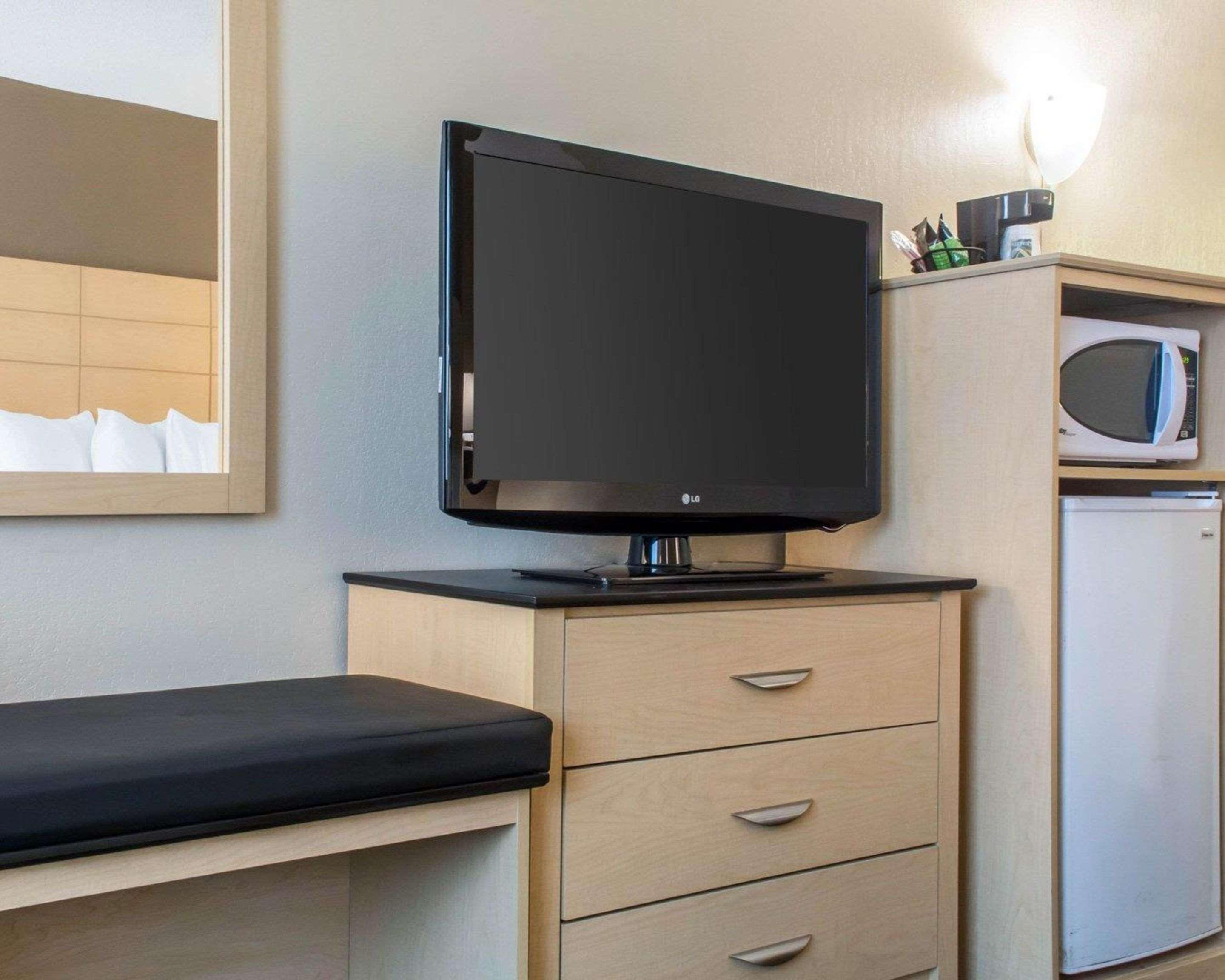 Quadruple Two Double Beds Non Smoking