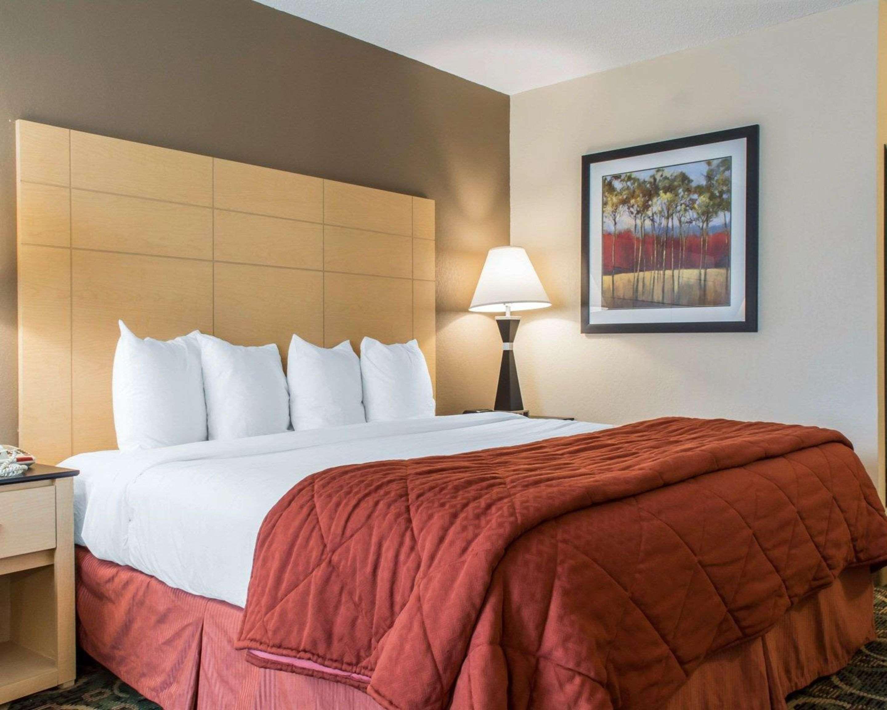 Quadruple Two Double Beds Non Smoking