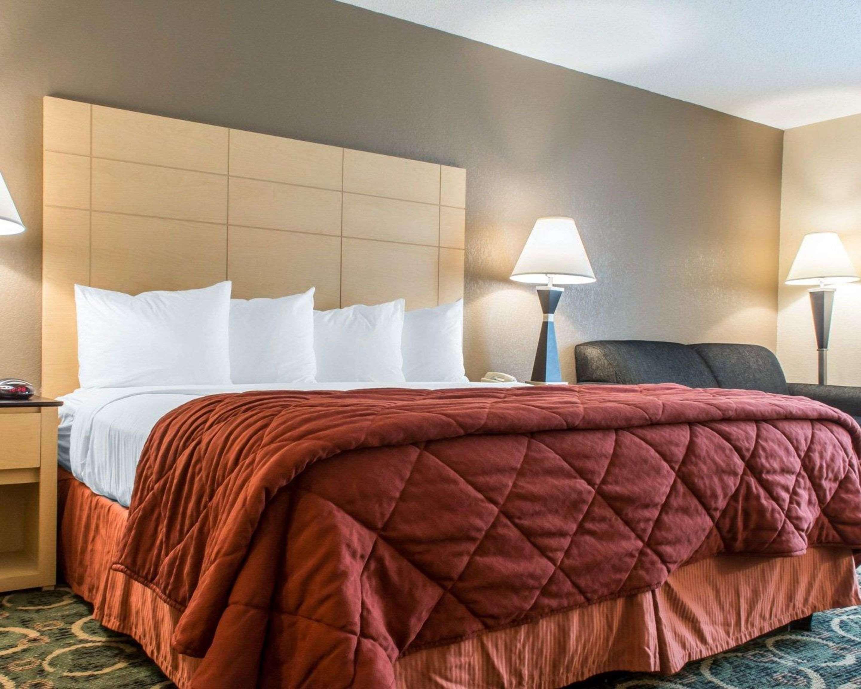 Quadruple Two Double Beds Non Smoking